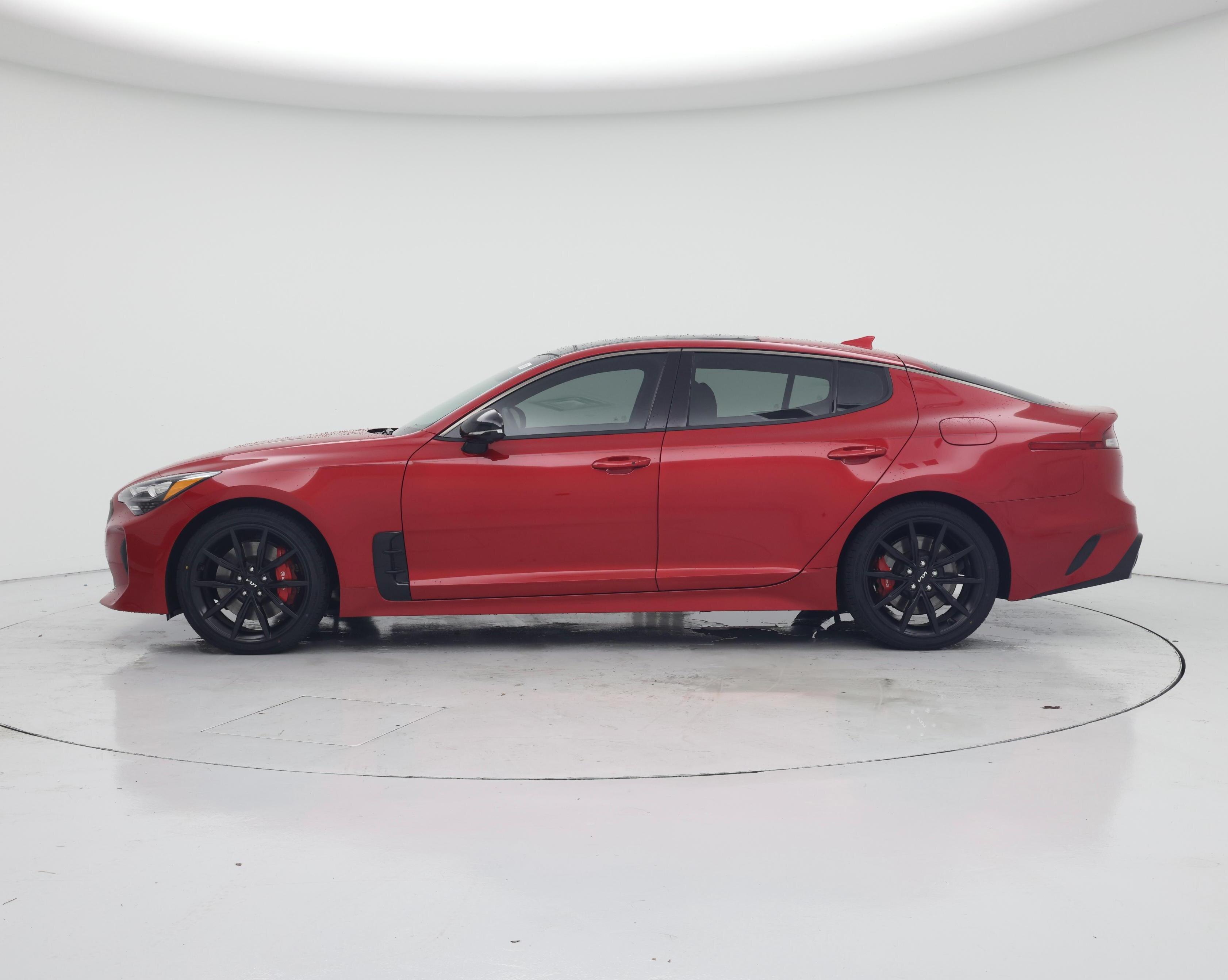 Thumbnail: 2023 Kia Stinger - 3