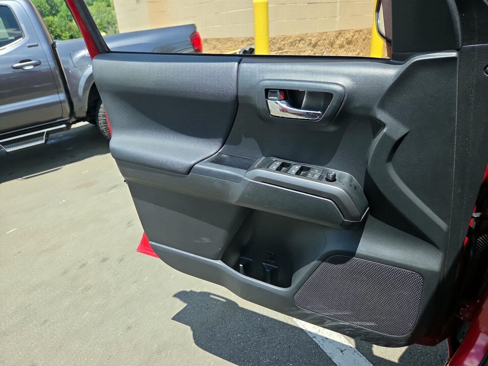 2023 Toyota Tacoma TRD Sport - Photo 13