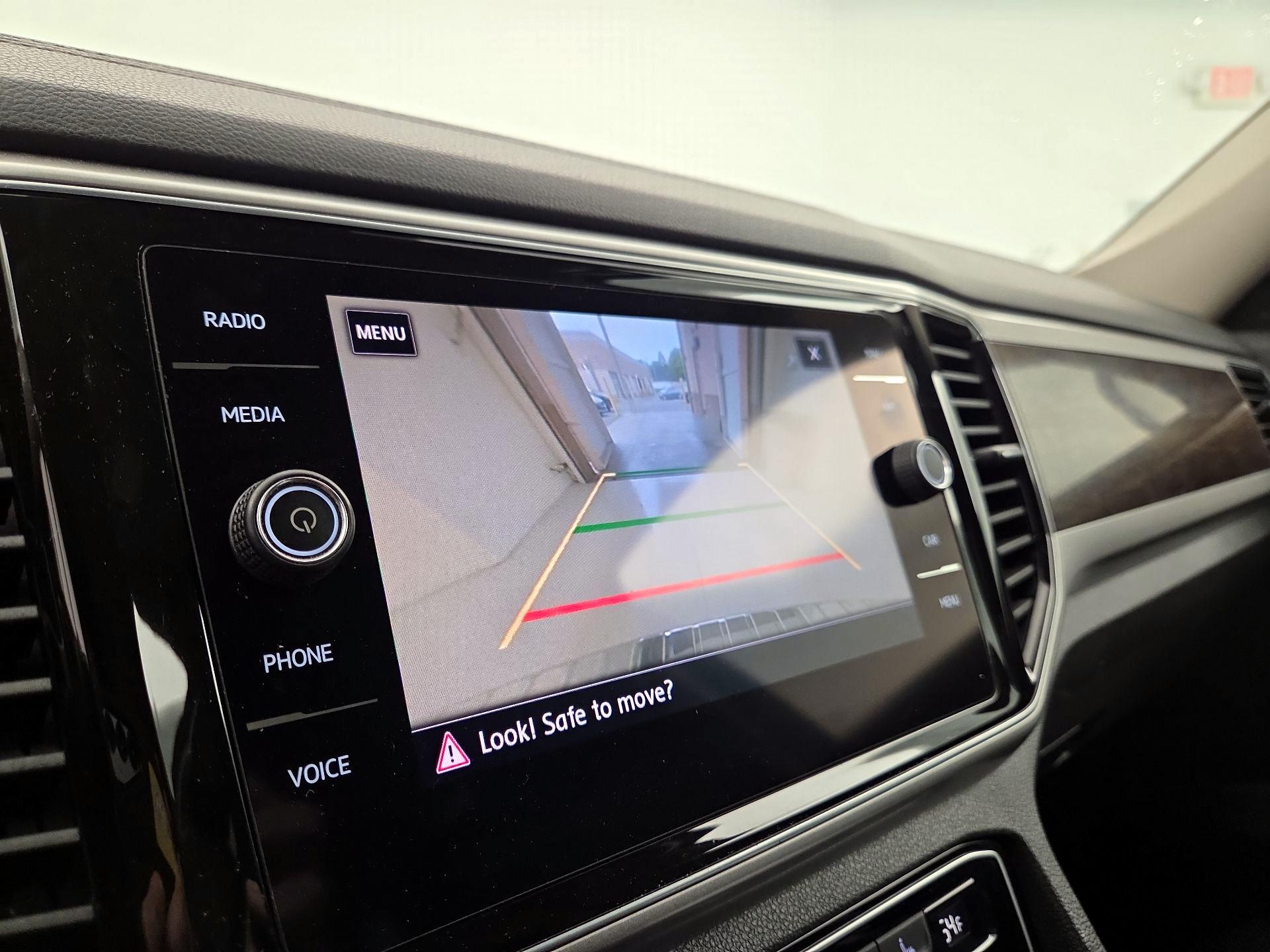 Thumbnail: 2019 Volkswagen Atlas - 14