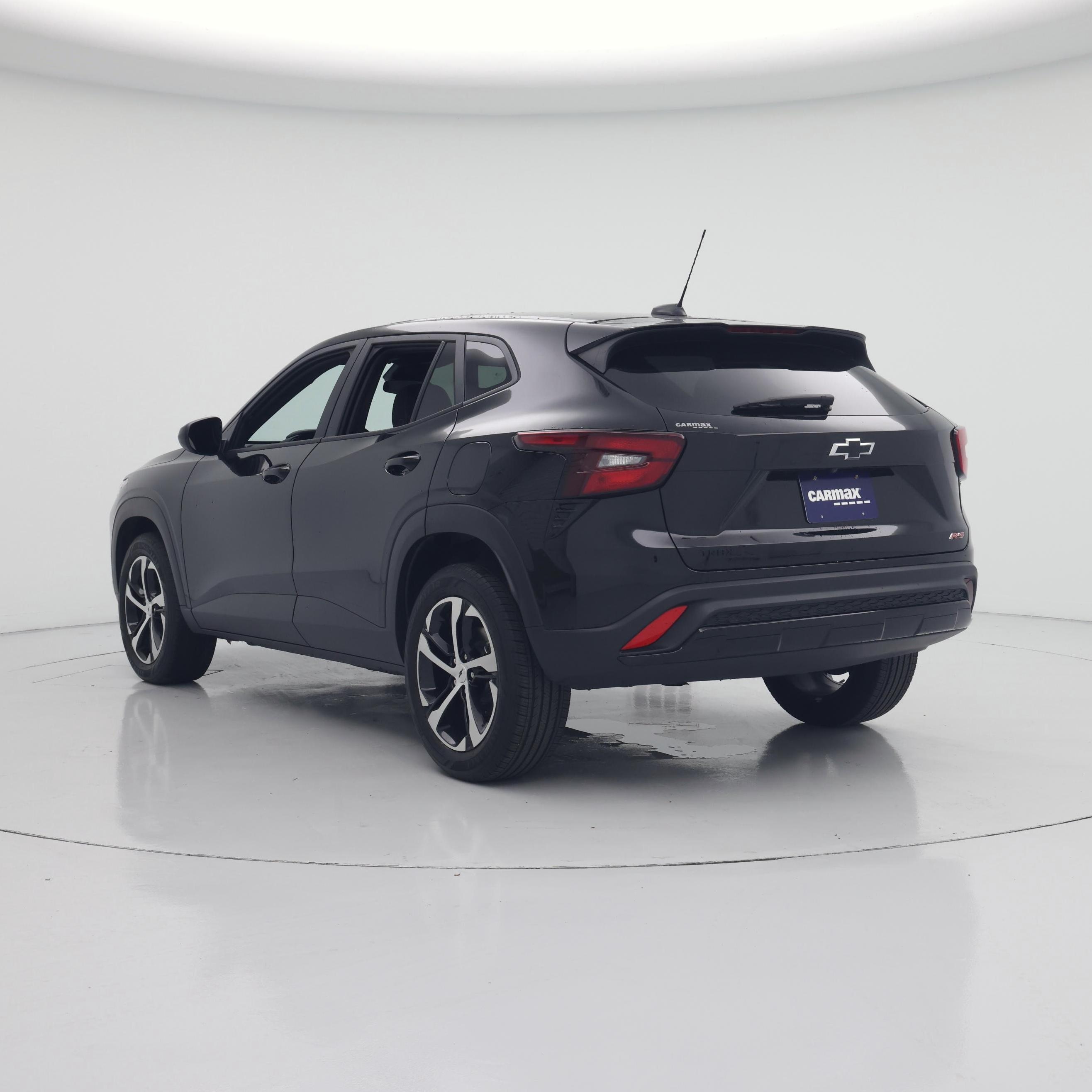 Thumbnail: 2024 Chevrolet Trax - 2