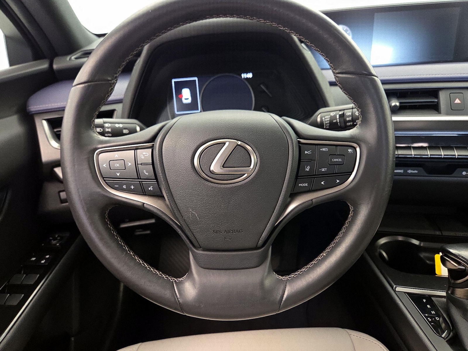2020 Lexus UX Hybrid 250h - Photo 11