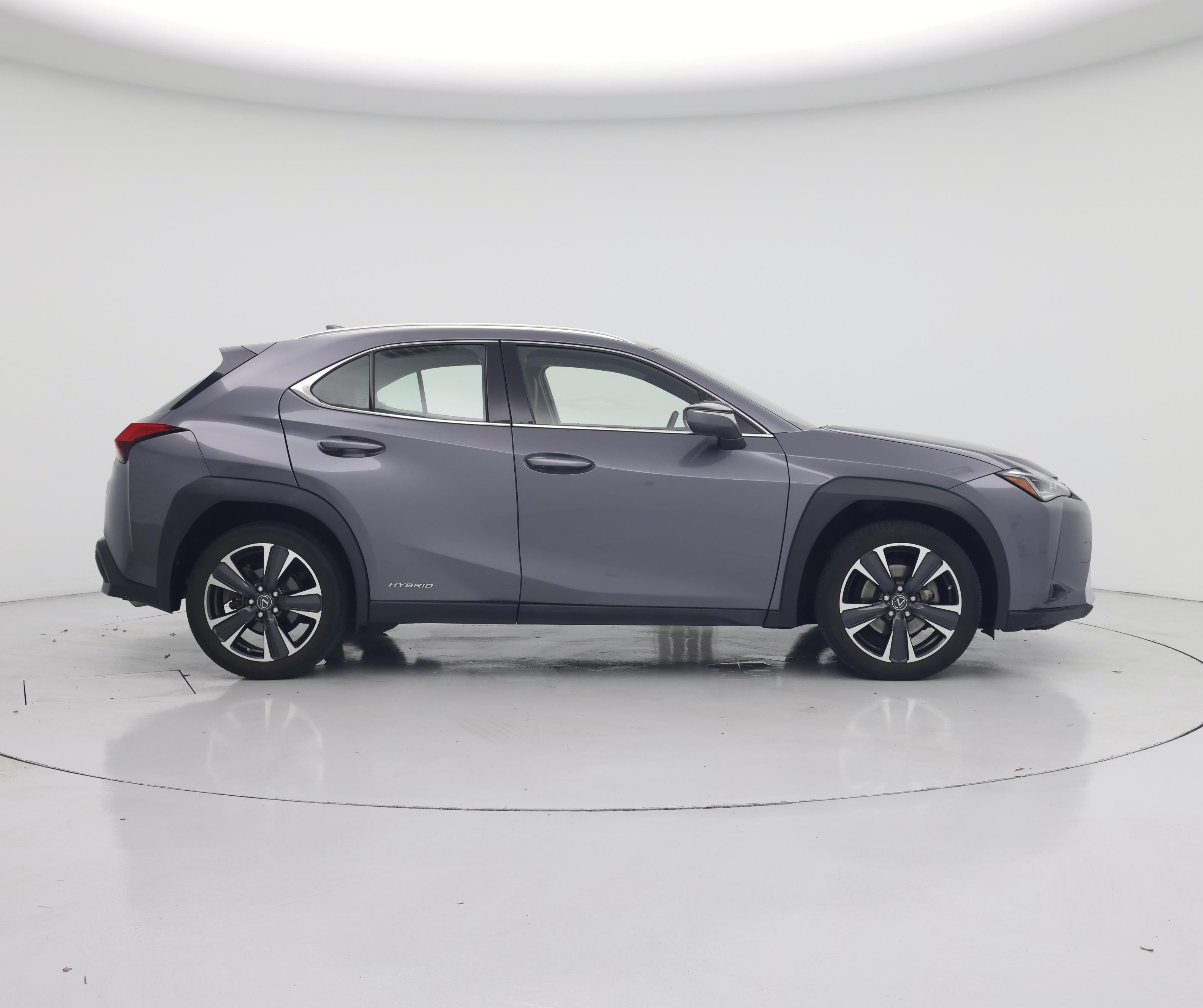 Thumbnail: 2020 Lexus UX - 7