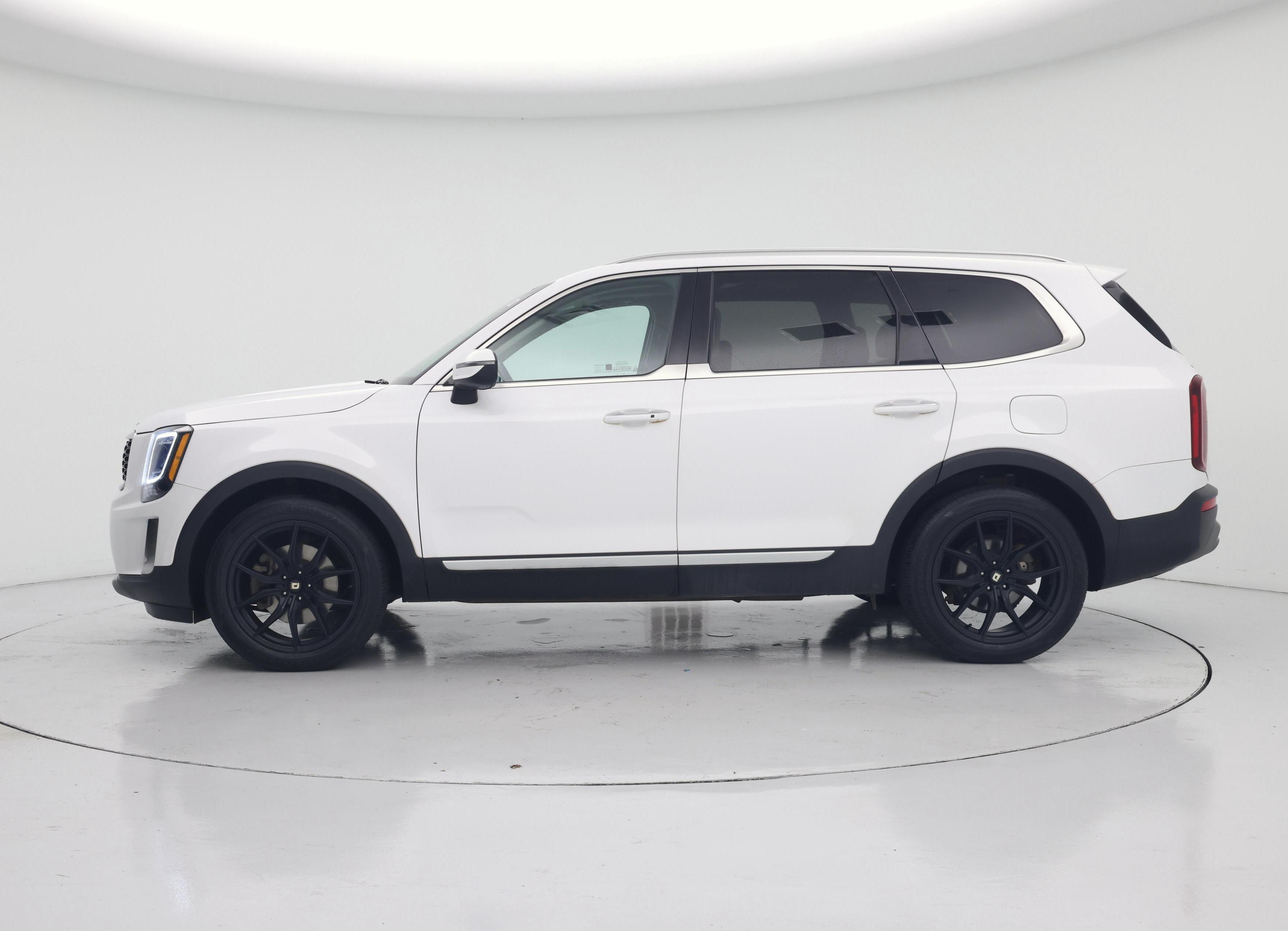 Thumbnail: 2022 Kia Telluride - 3
