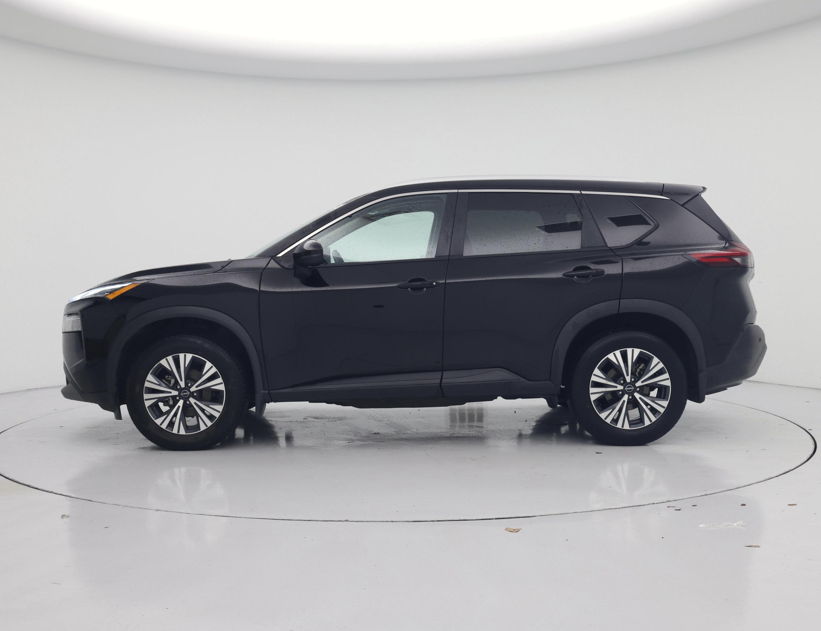 Thumbnail: 2022 Nissan Rogue - 3