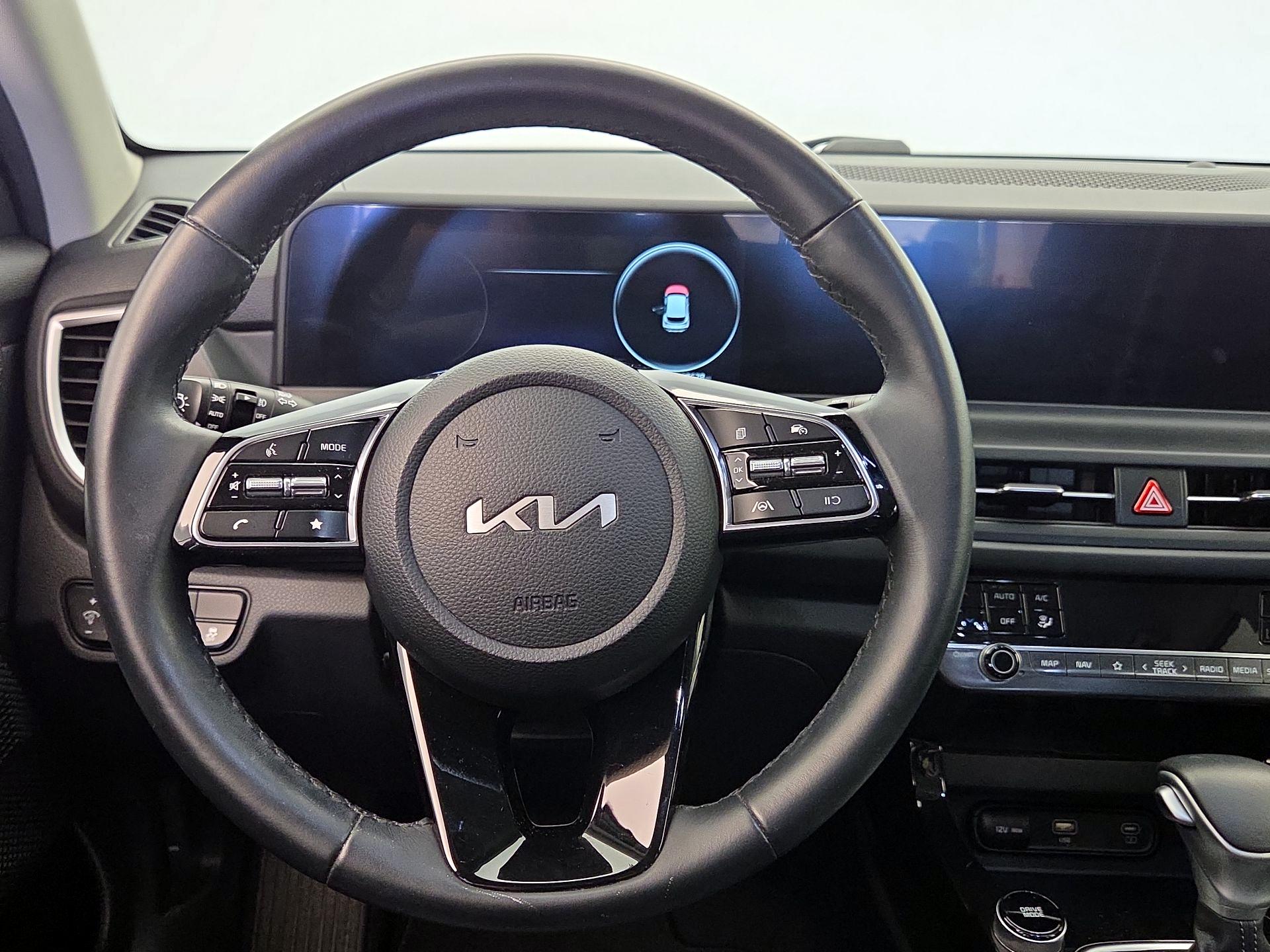 Thumbnail: 2024 Kia Seltos - 10