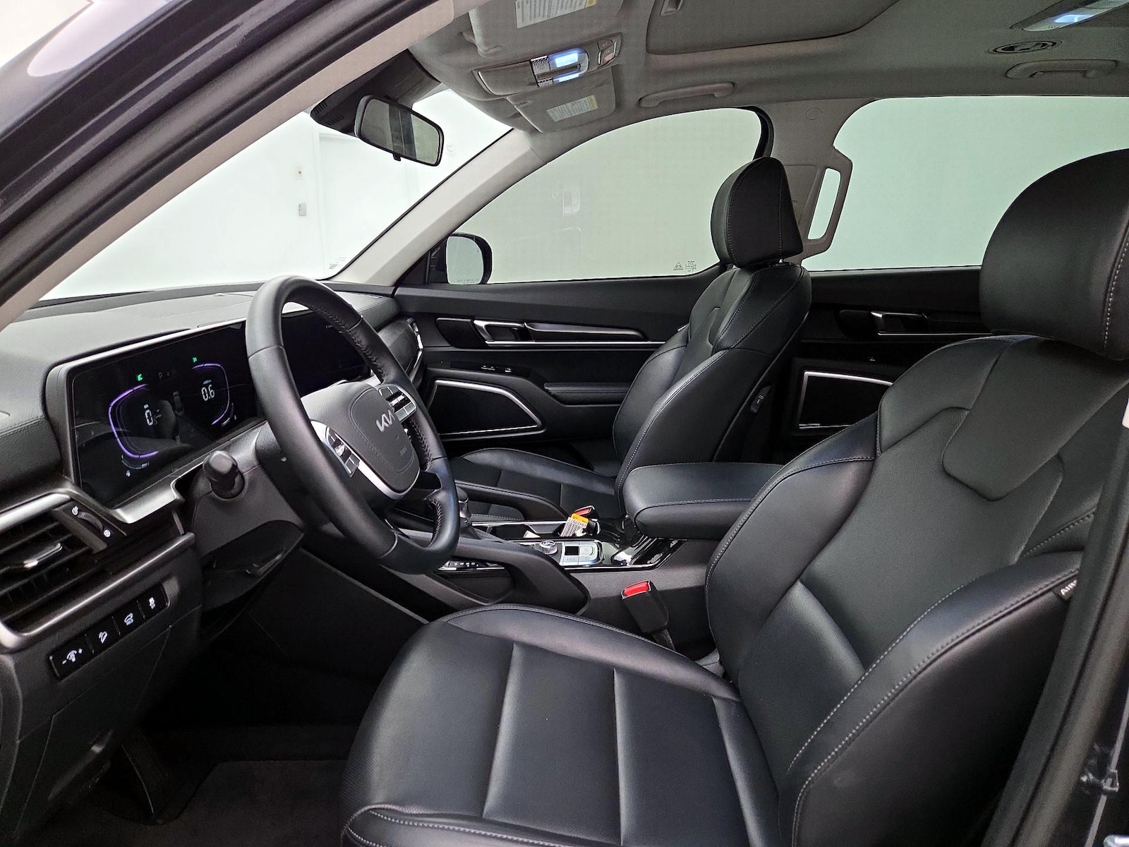 2025 Kia Telluride S - Photo 12