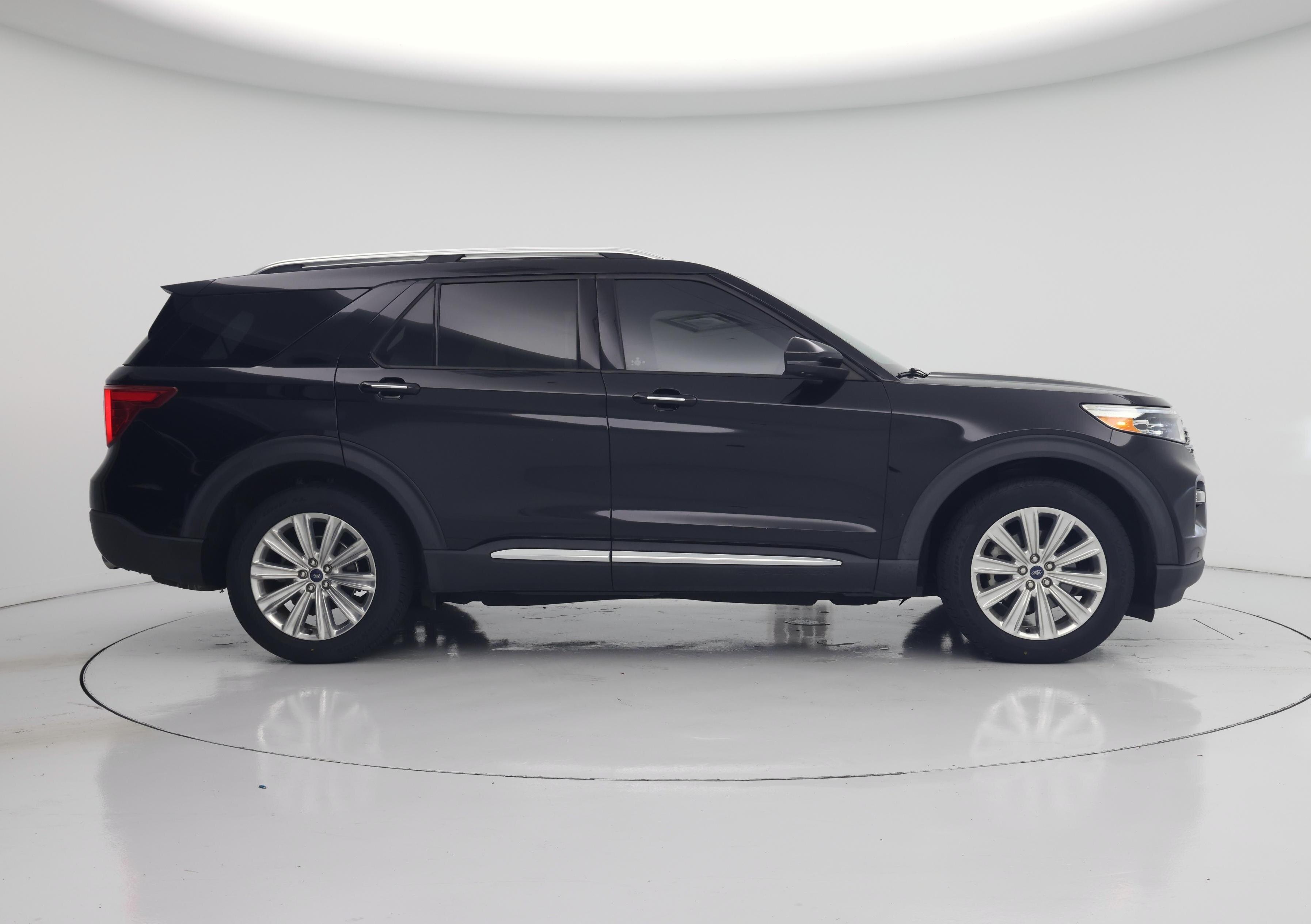 Thumbnail: 2020 Ford Explorer - 7