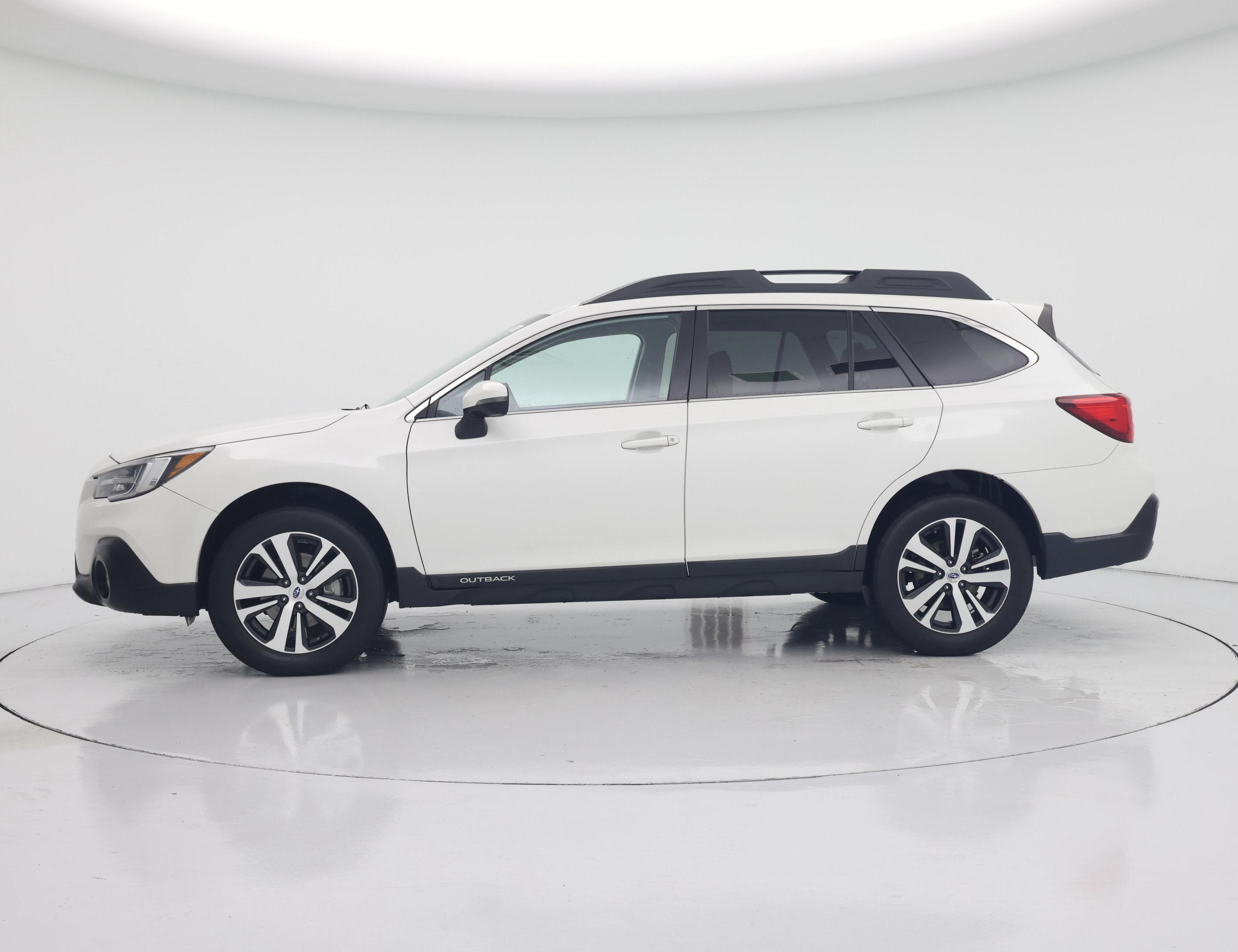Thumbnail: 2018 Subaru Outback - 3