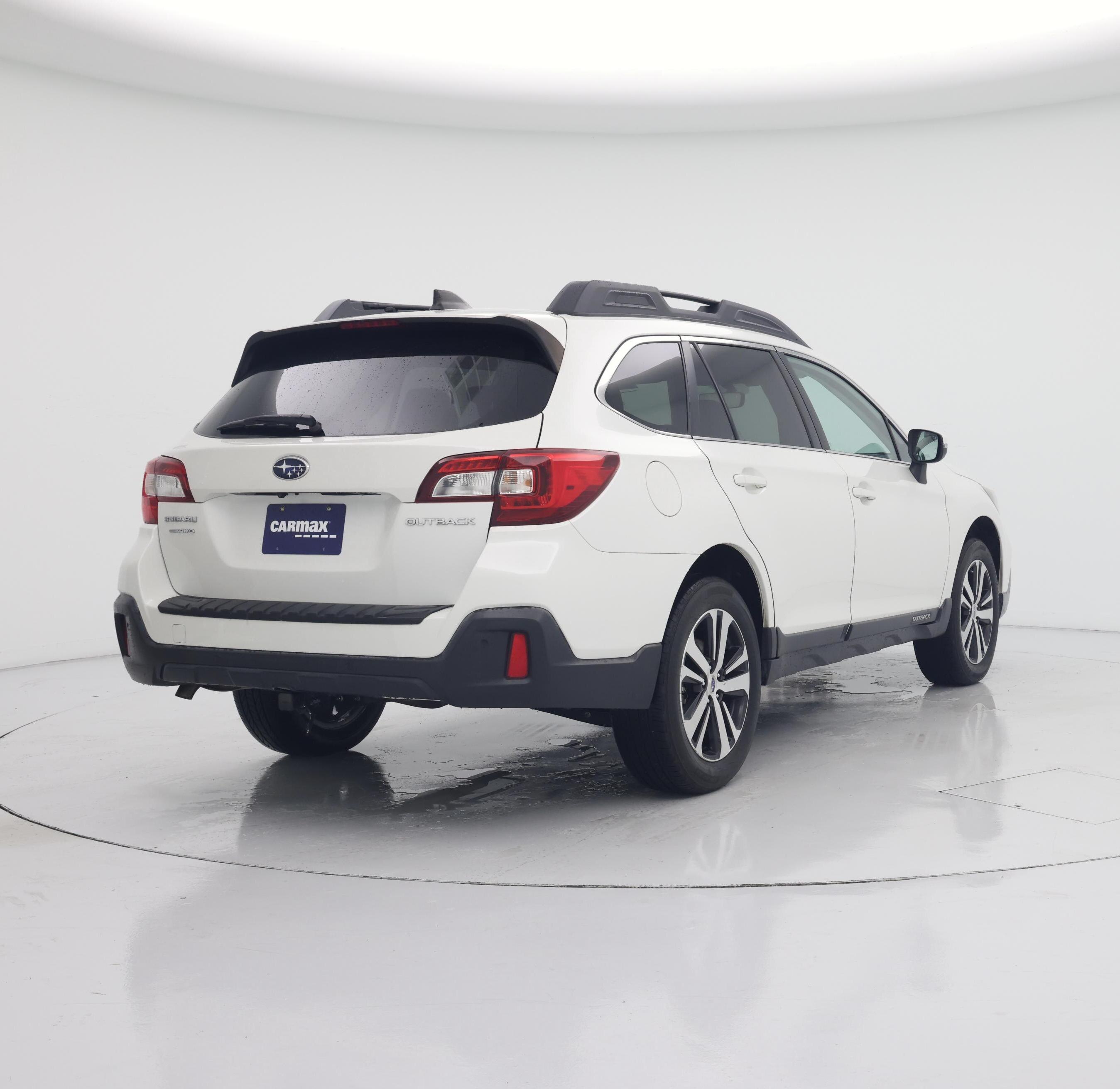 Thumbnail: 2018 Subaru Outback - 8