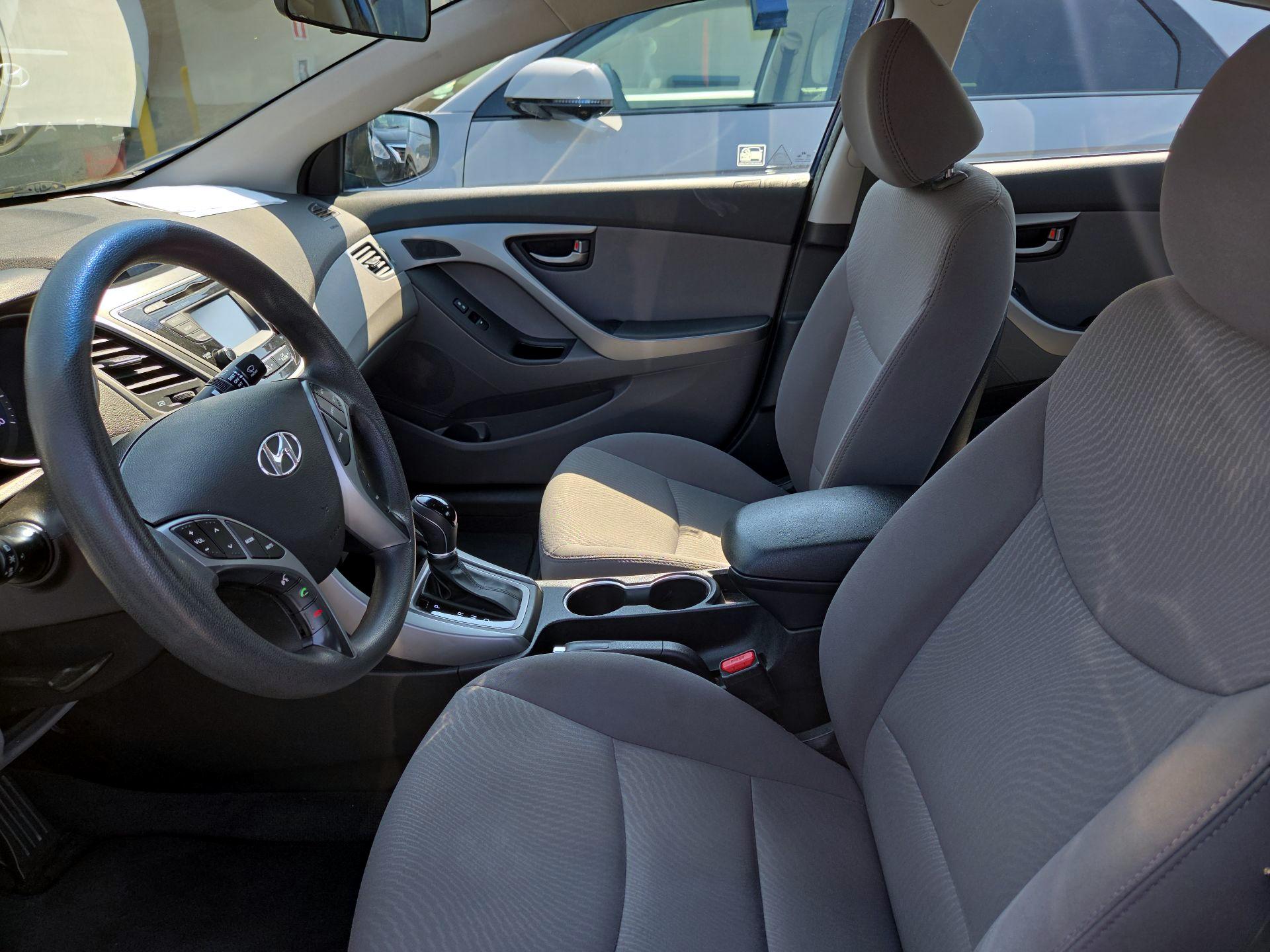 Thumbnail: 2016 Hyundai Elantra - 11