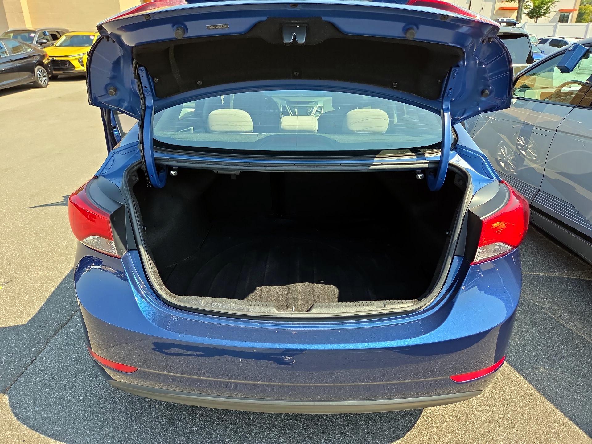 Thumbnail: 2016 Hyundai Elantra - 20
