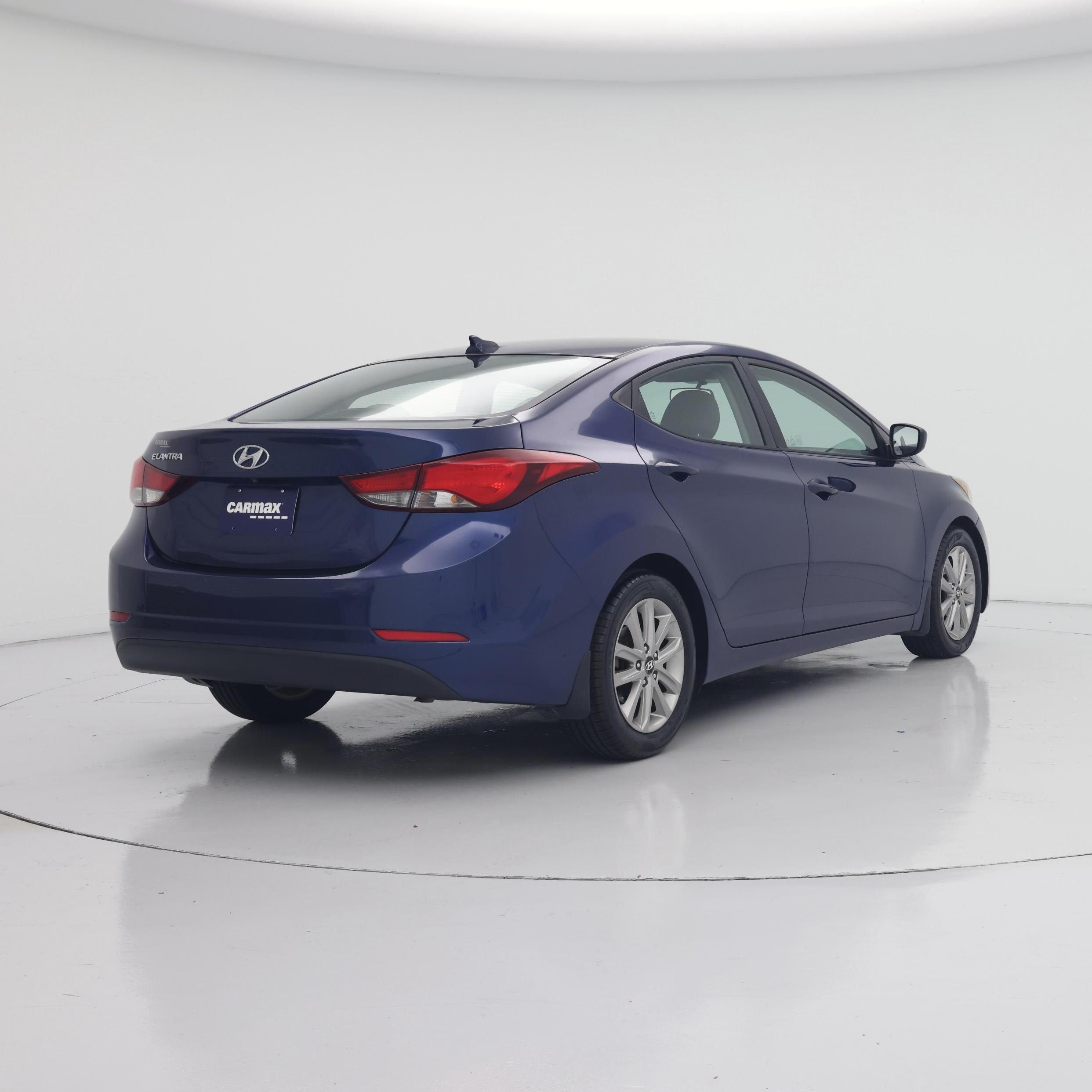 Thumbnail: 2016 Hyundai Elantra - 8