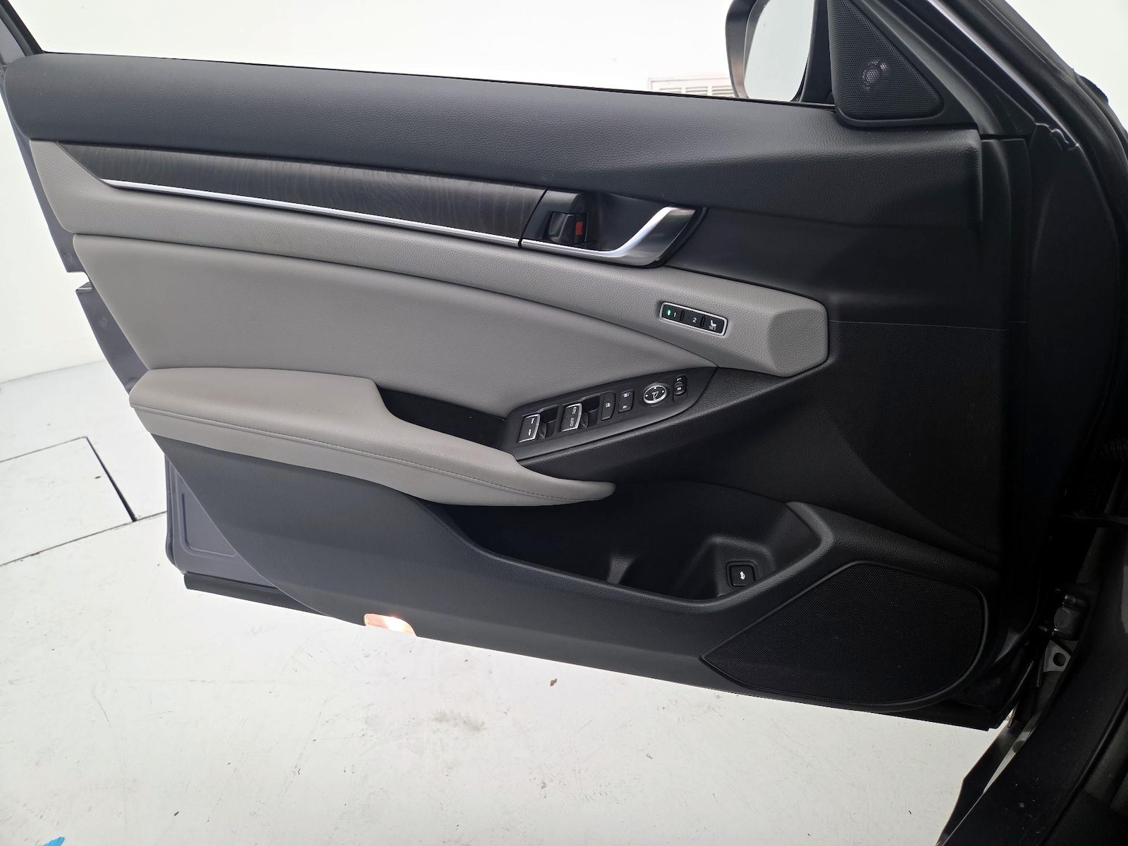 2020 Honda Accord Touring - Photo 13