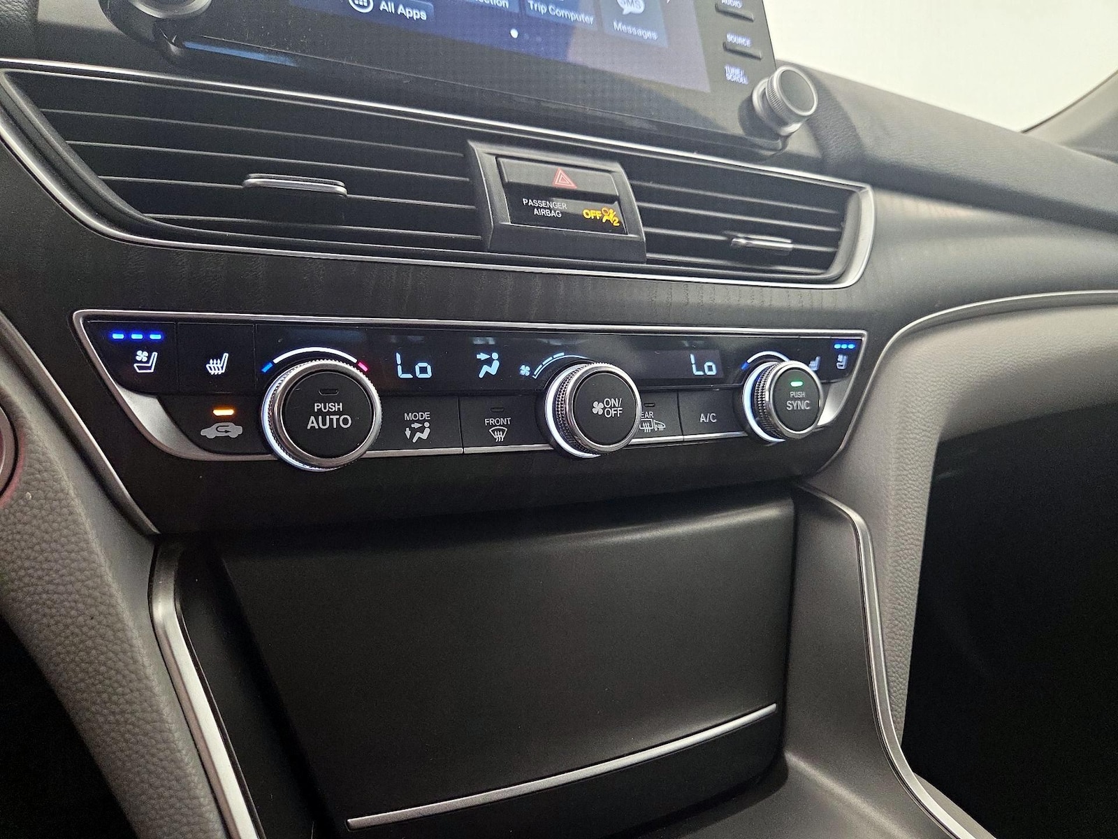 2020 Honda Accord Touring - Photo 18