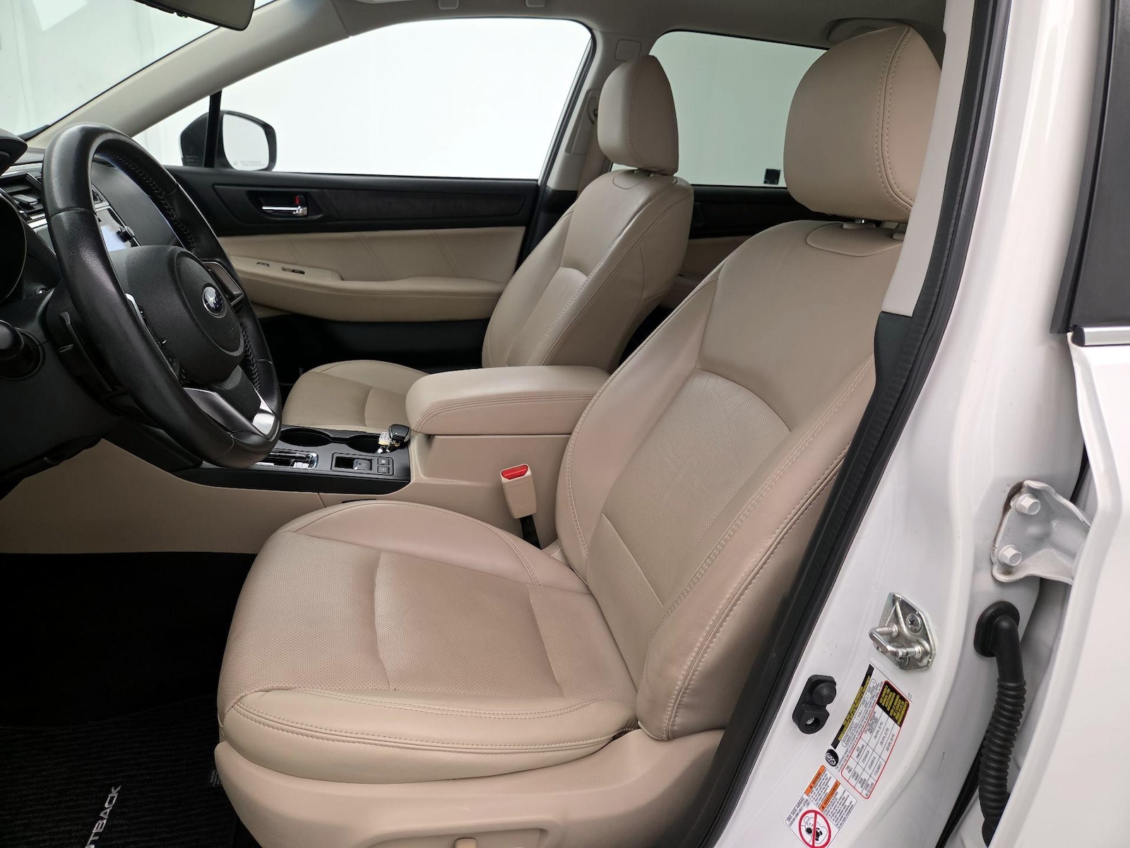 2019 Subaru Outback Limited - Photo 12