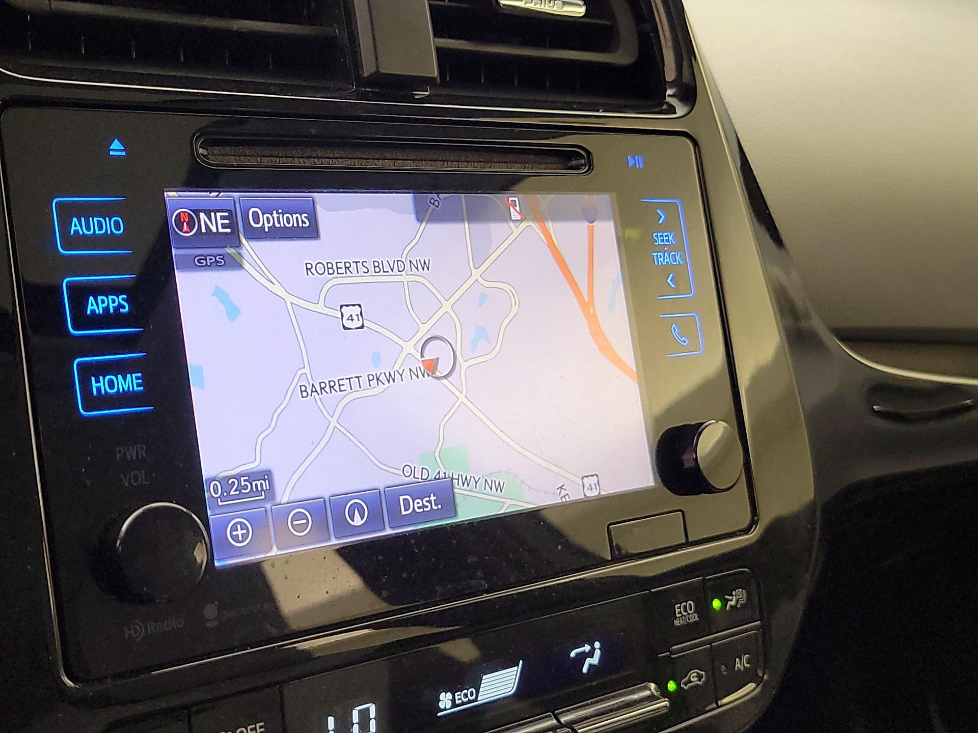 Thumbnail: 2018 Toyota Prius - 14