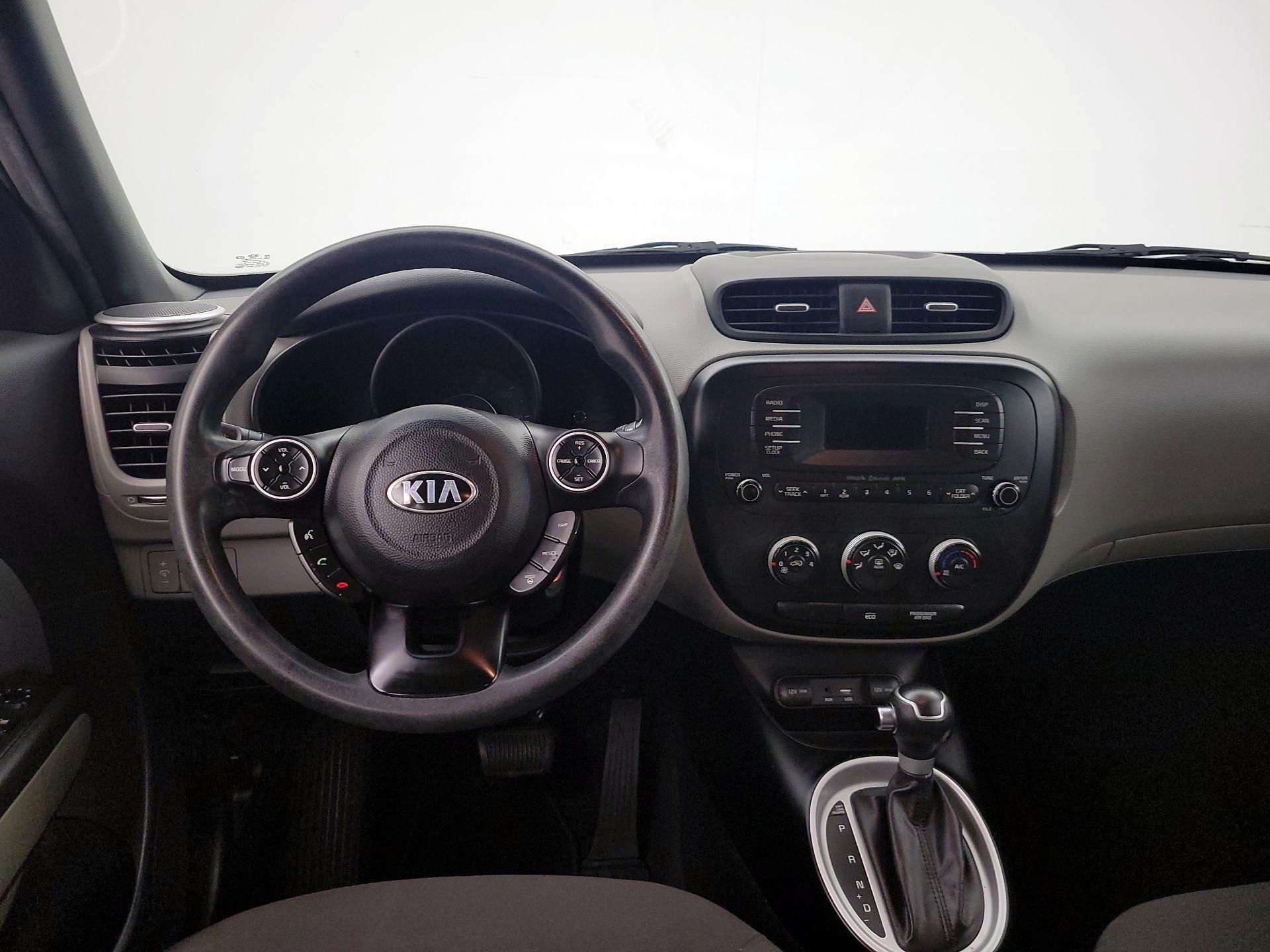 Thumbnail: 2016 Kia Soul - 10