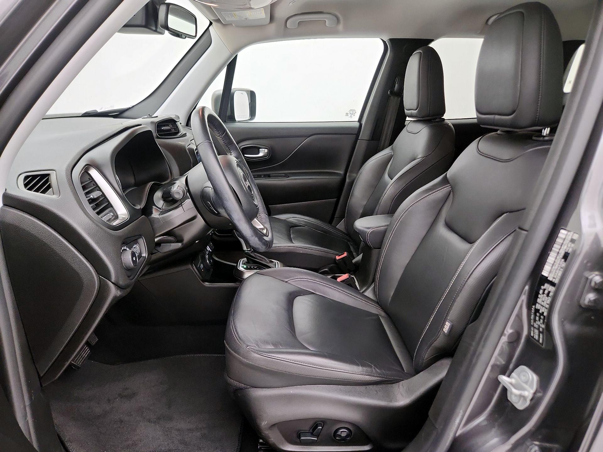 Thumbnail: 2020 Jeep Renegade - 11