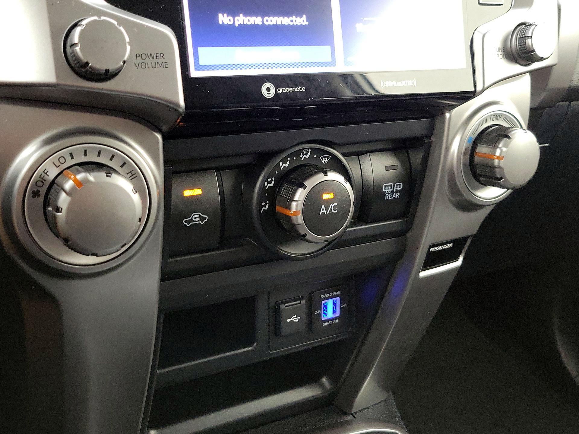 Thumbnail: 2020 Toyota 4Runner - 16