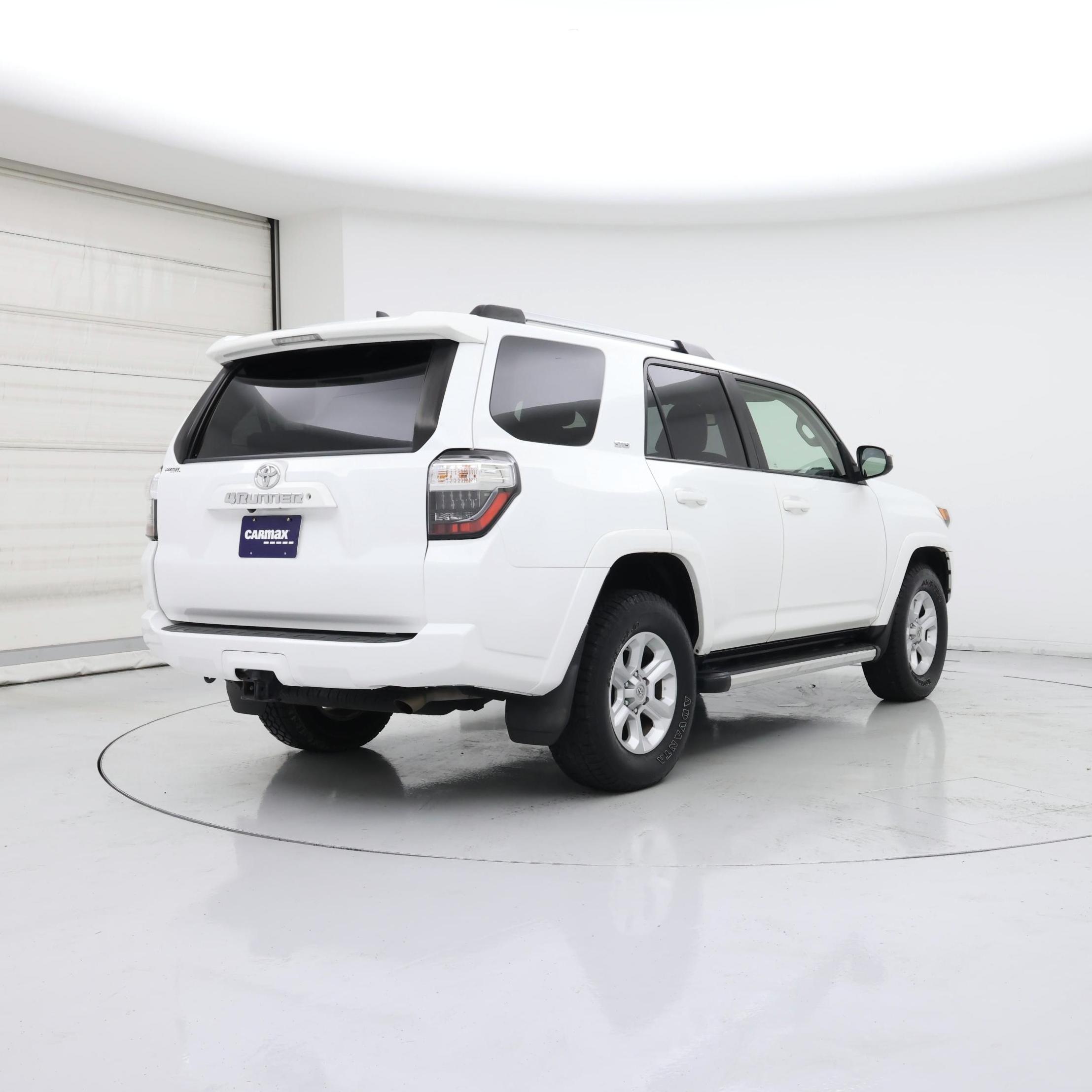 Thumbnail: 2020 Toyota 4Runner - 8