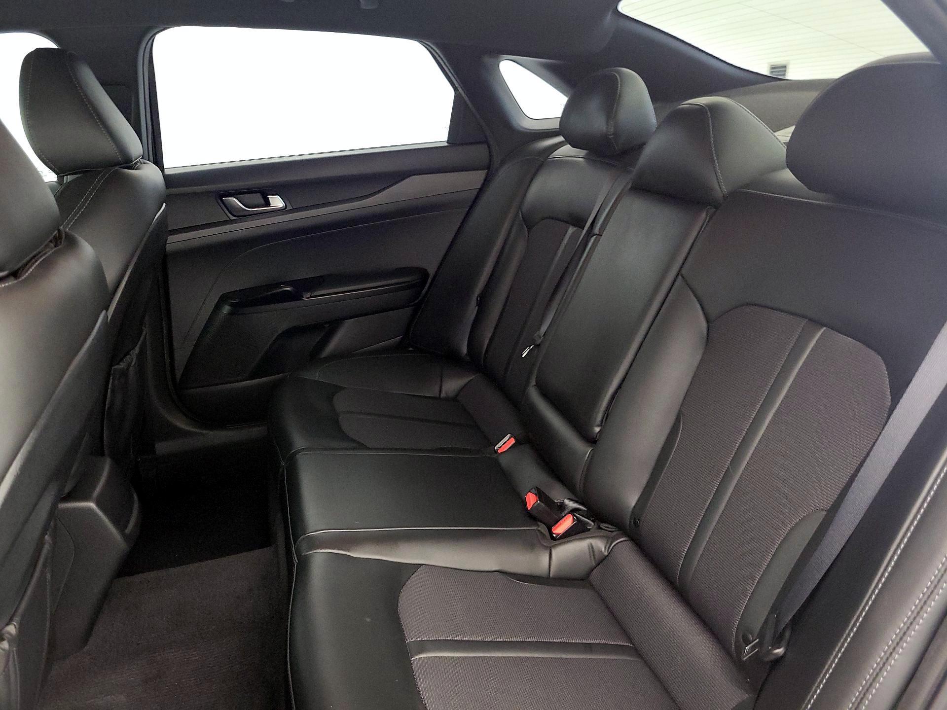 Thumbnail: 2022 Kia K5 - 20