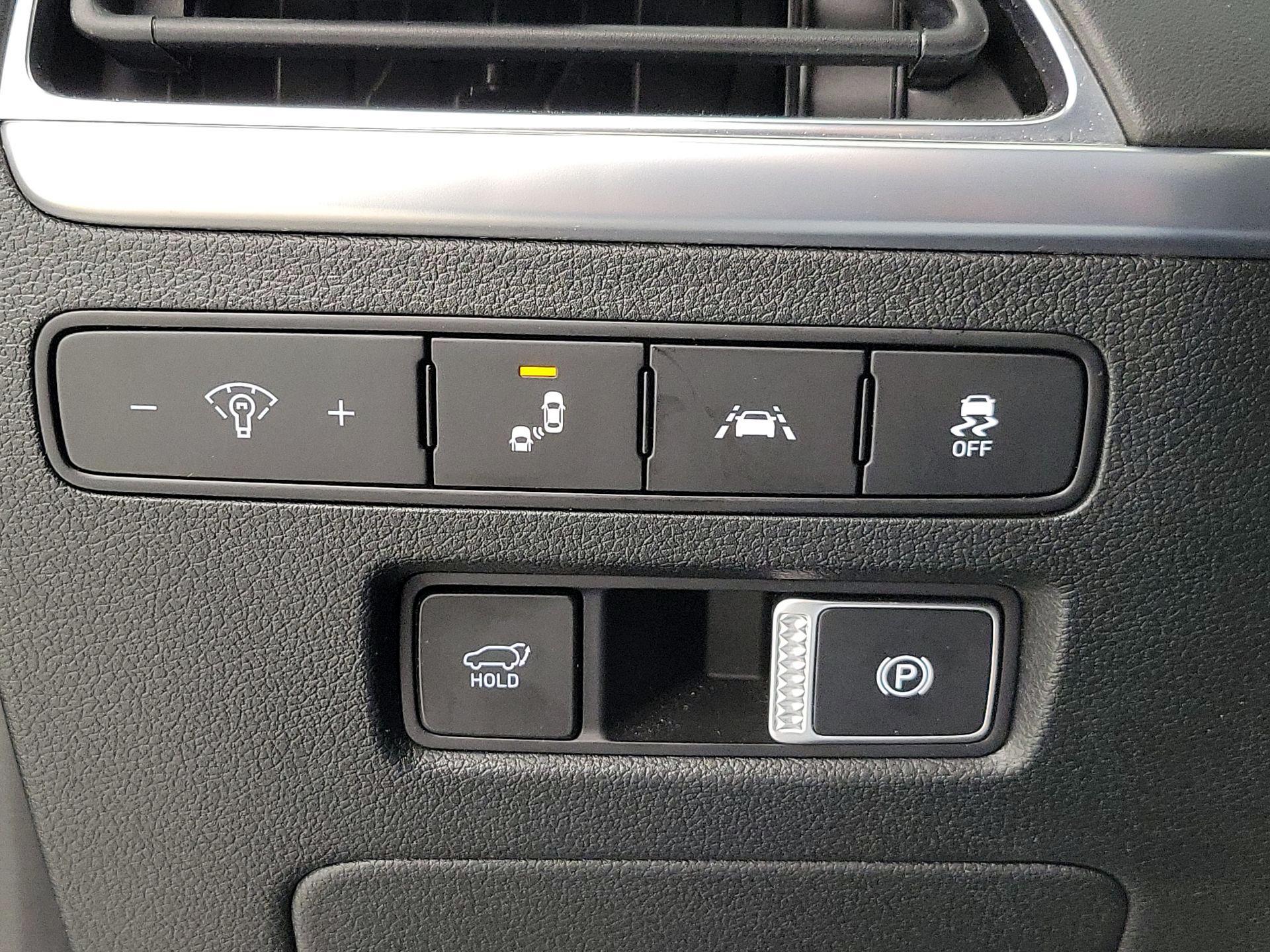 Thumbnail: 2022 Hyundai Palisade - 13