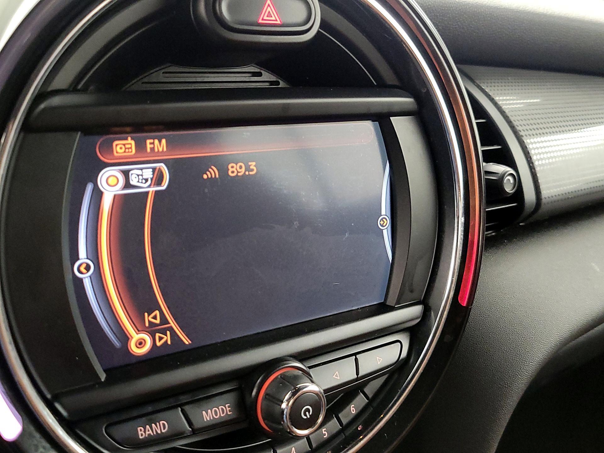 Thumbnail: 2018 MINI Cooper - 15