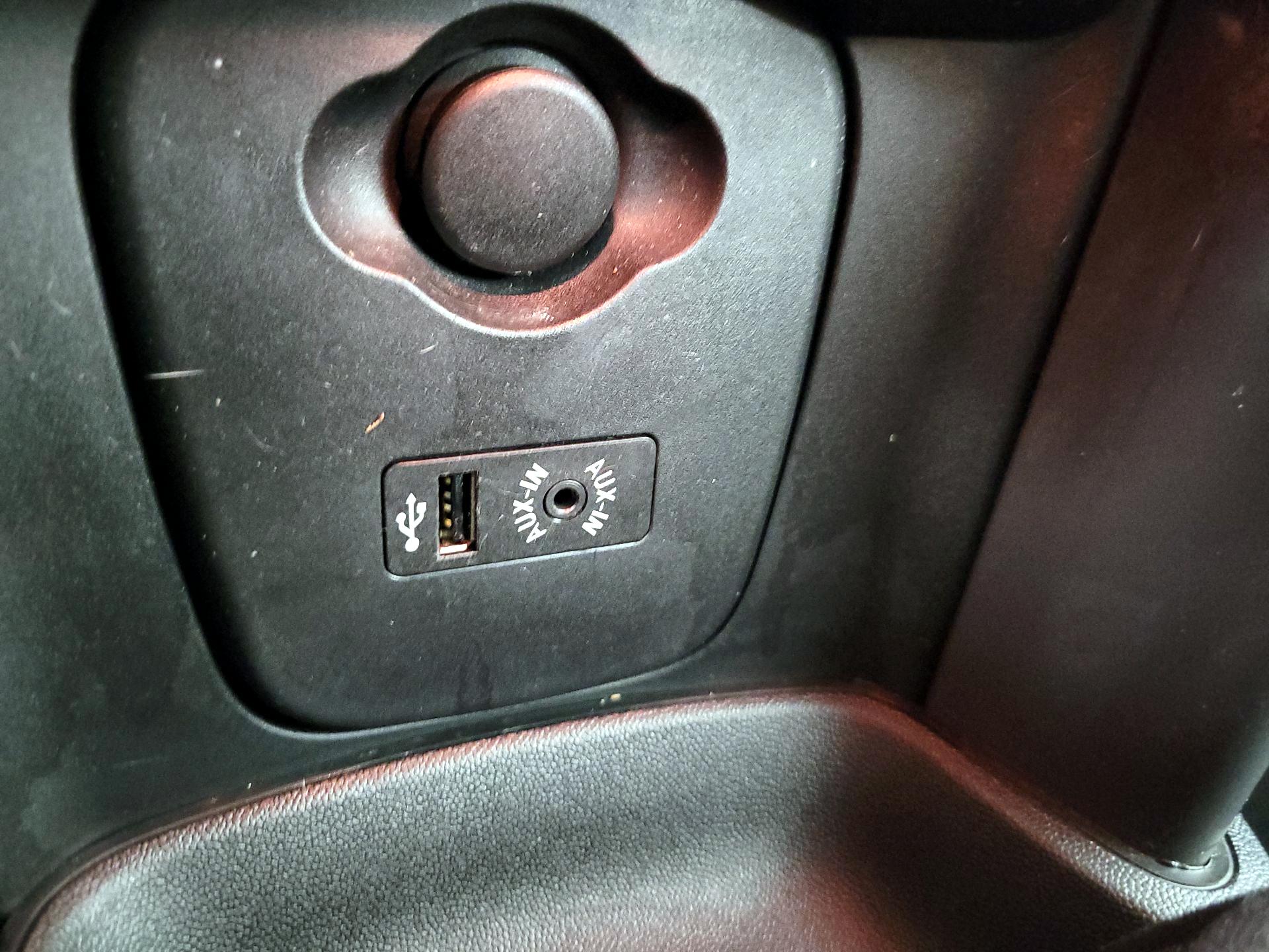 Thumbnail: 2018 MINI Cooper - 18