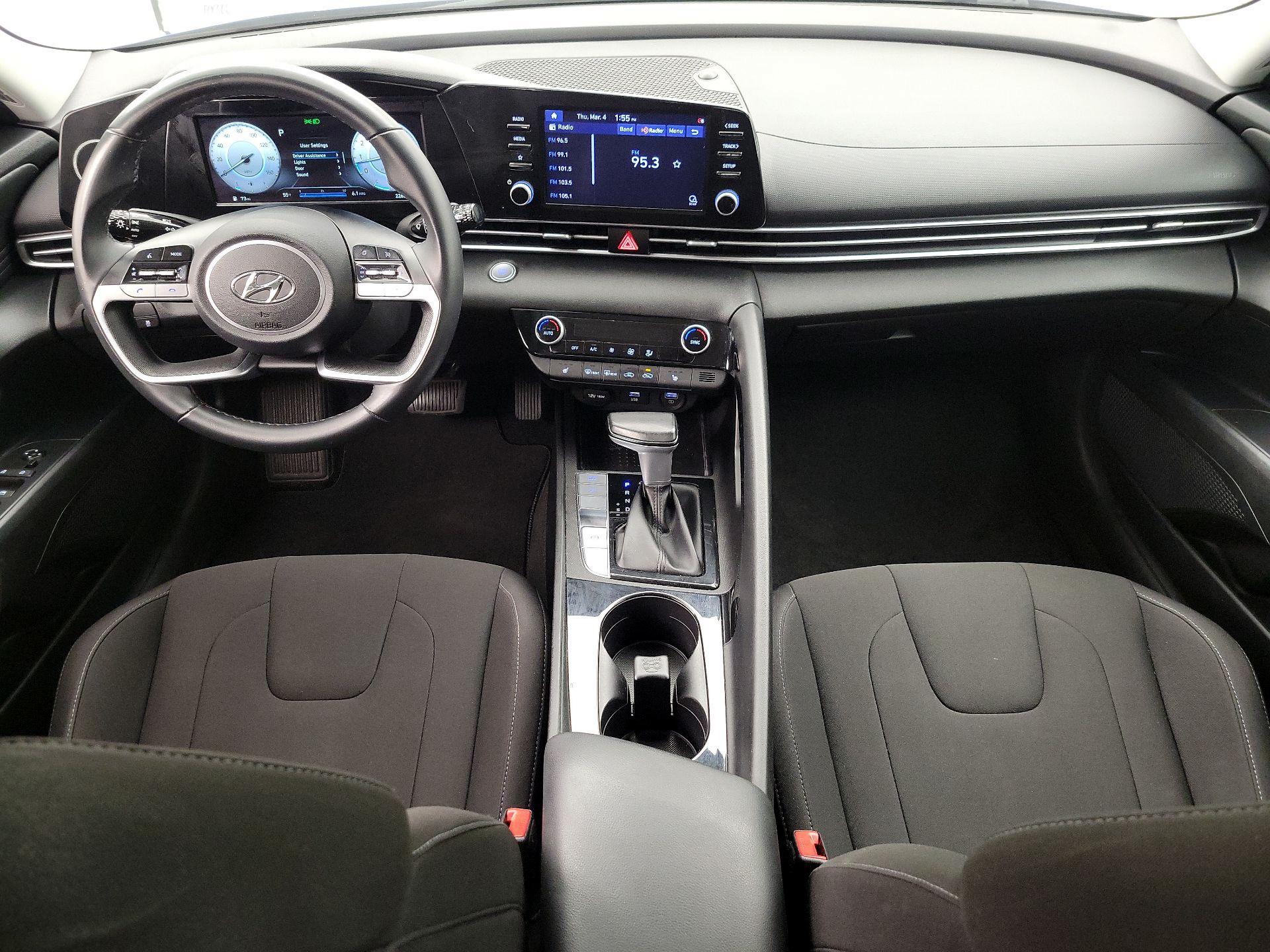 Thumbnail: 2021 Hyundai Elantra - 9