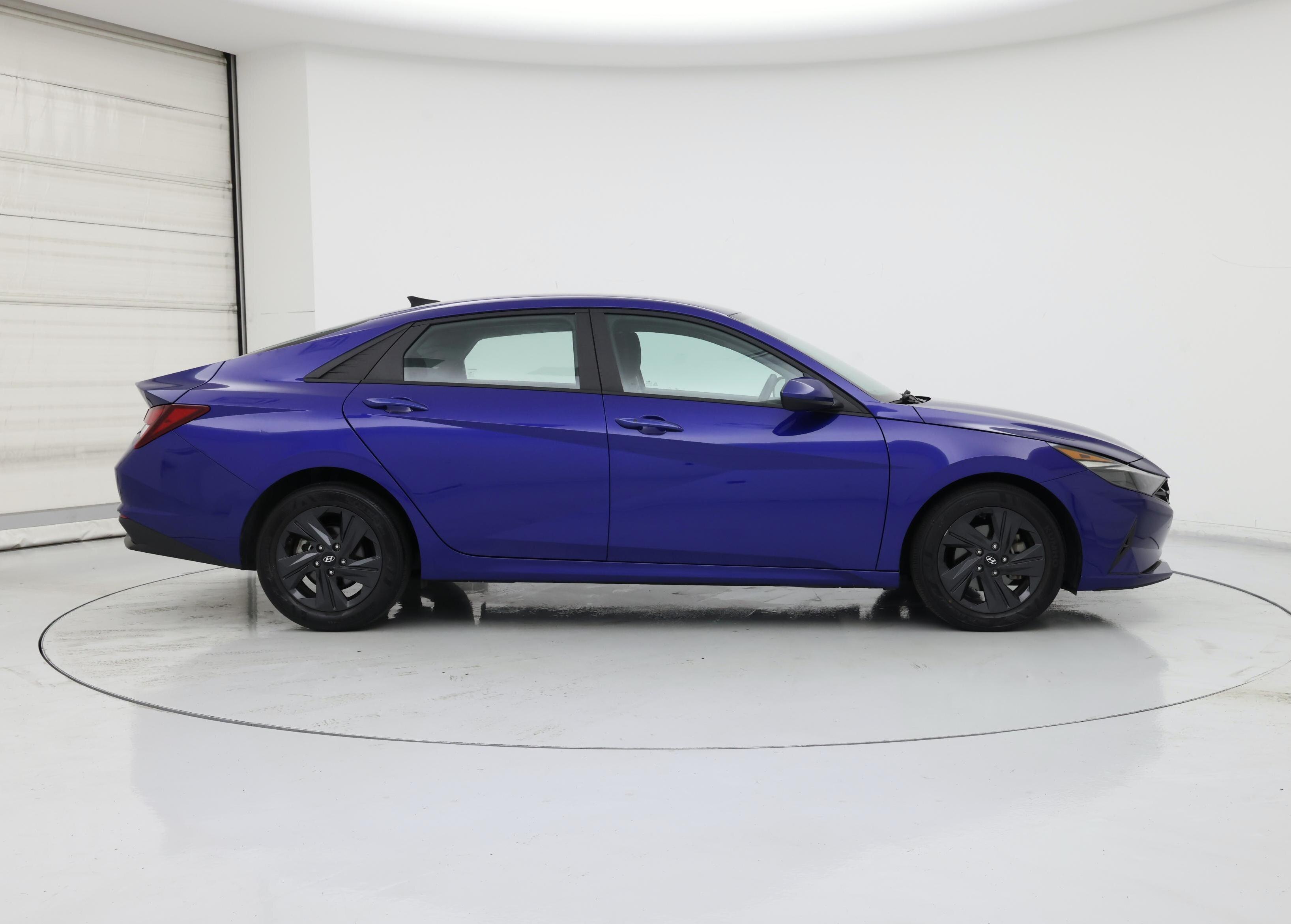 Thumbnail: 2021 Hyundai Elantra - 7