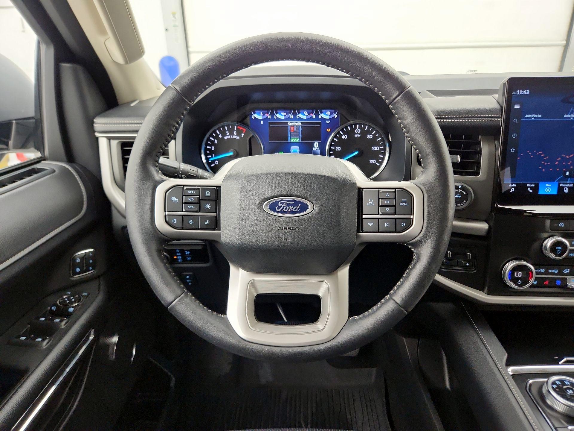 Thumbnail: 2024 Ford Expedition - 10