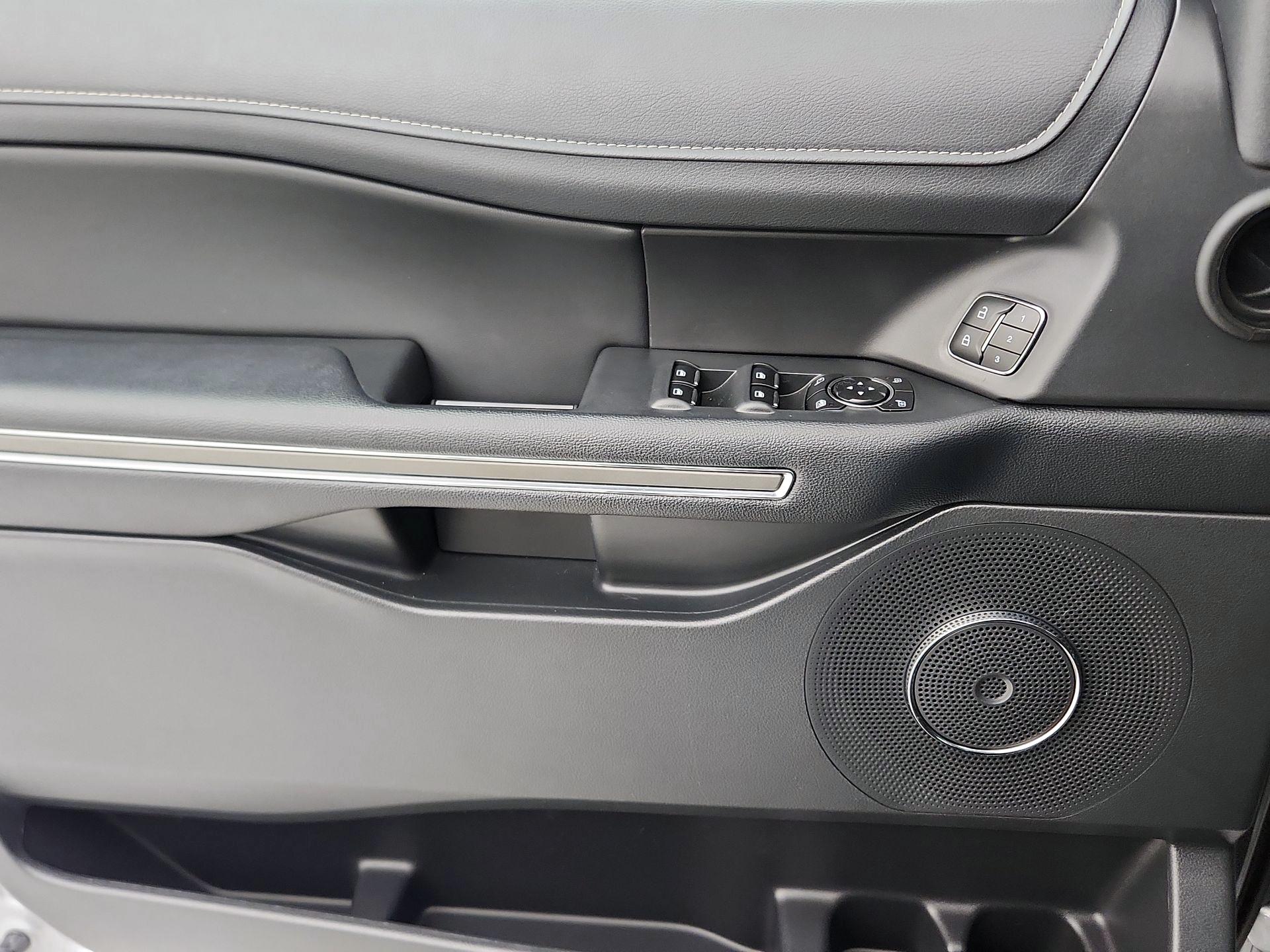 Thumbnail: 2024 Ford Expedition - 12