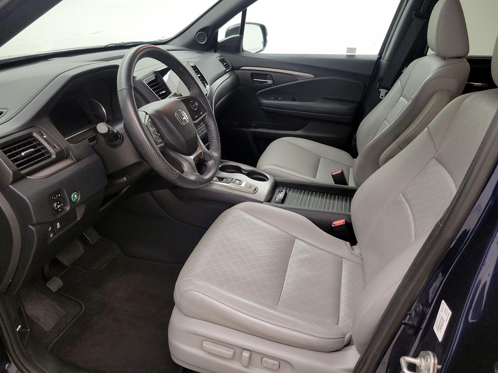 Thumbnail: 2019 Honda Passport - 11