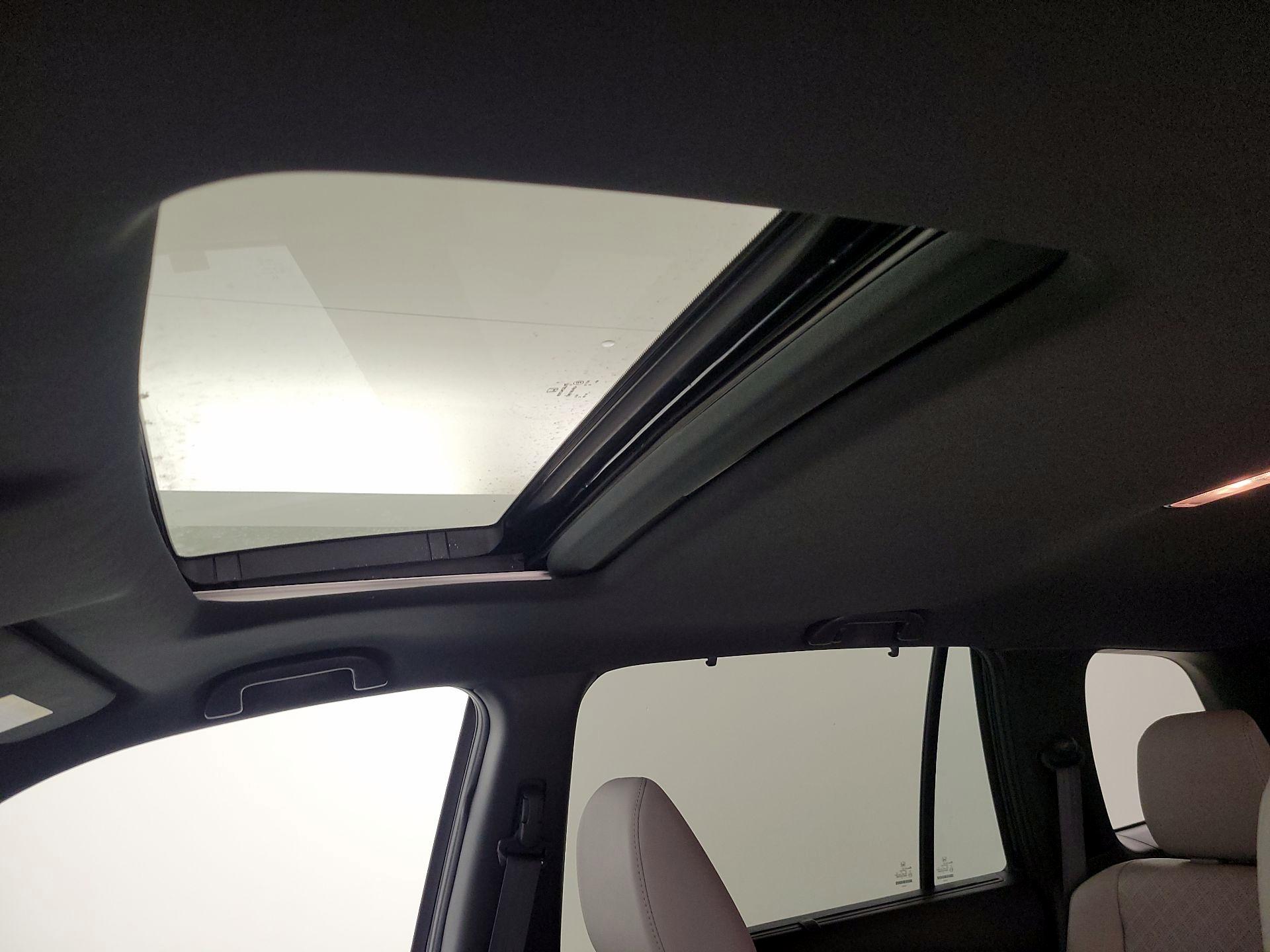 Thumbnail: 2019 Honda Passport - 19