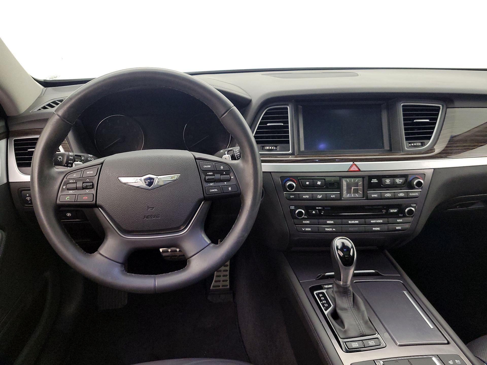 Thumbnail: 2016 Hyundai Genesis - 10