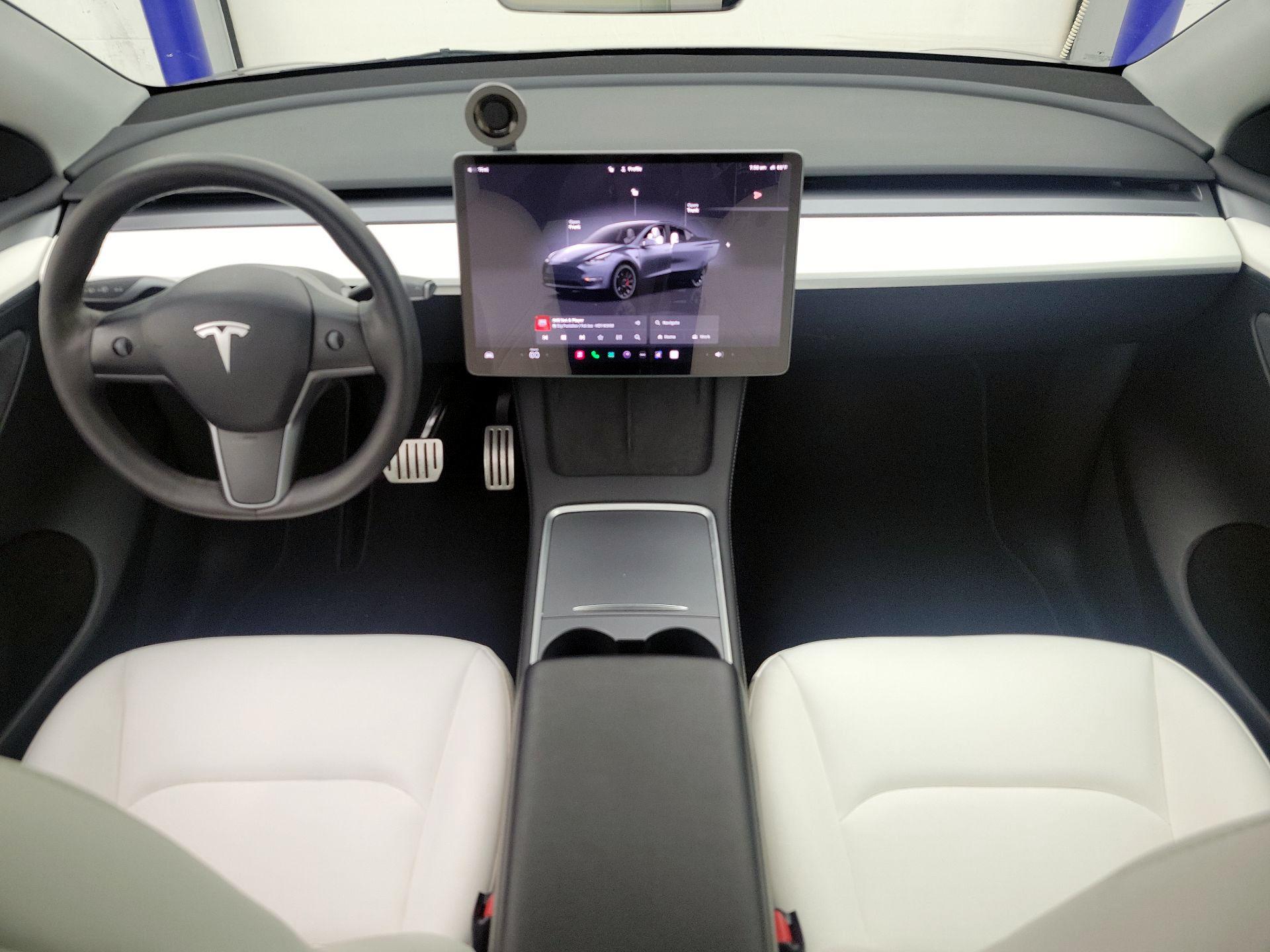 Thumbnail: 2023 Tesla Model Y - 9