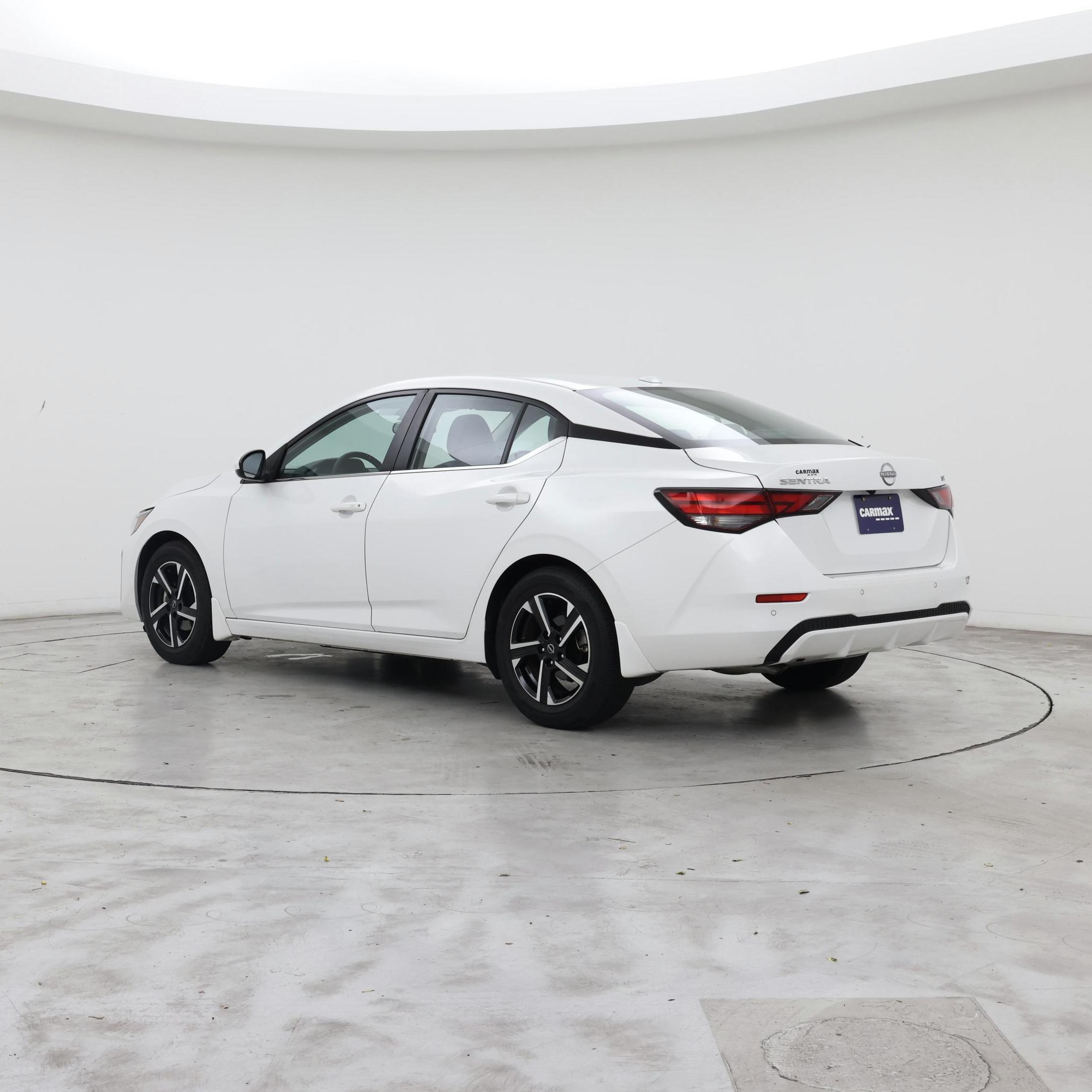 Thumbnail: 2024 Nissan Sentra - 2