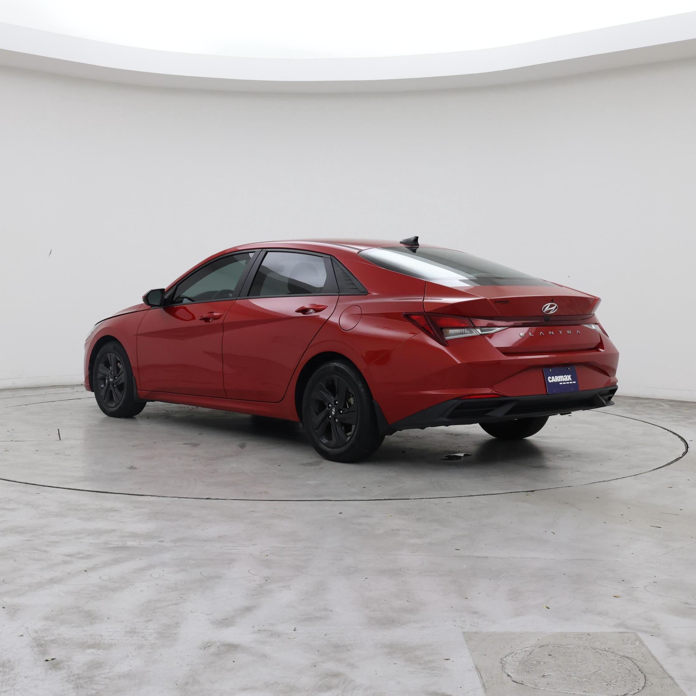 Thumbnail: 2023 Hyundai Elantra - 2