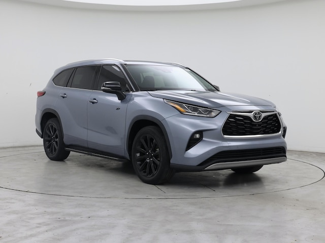 Blue 2022 Toyota Highlander Platinum FWD SUV / Crossover Front-Wheel Drive Automatic