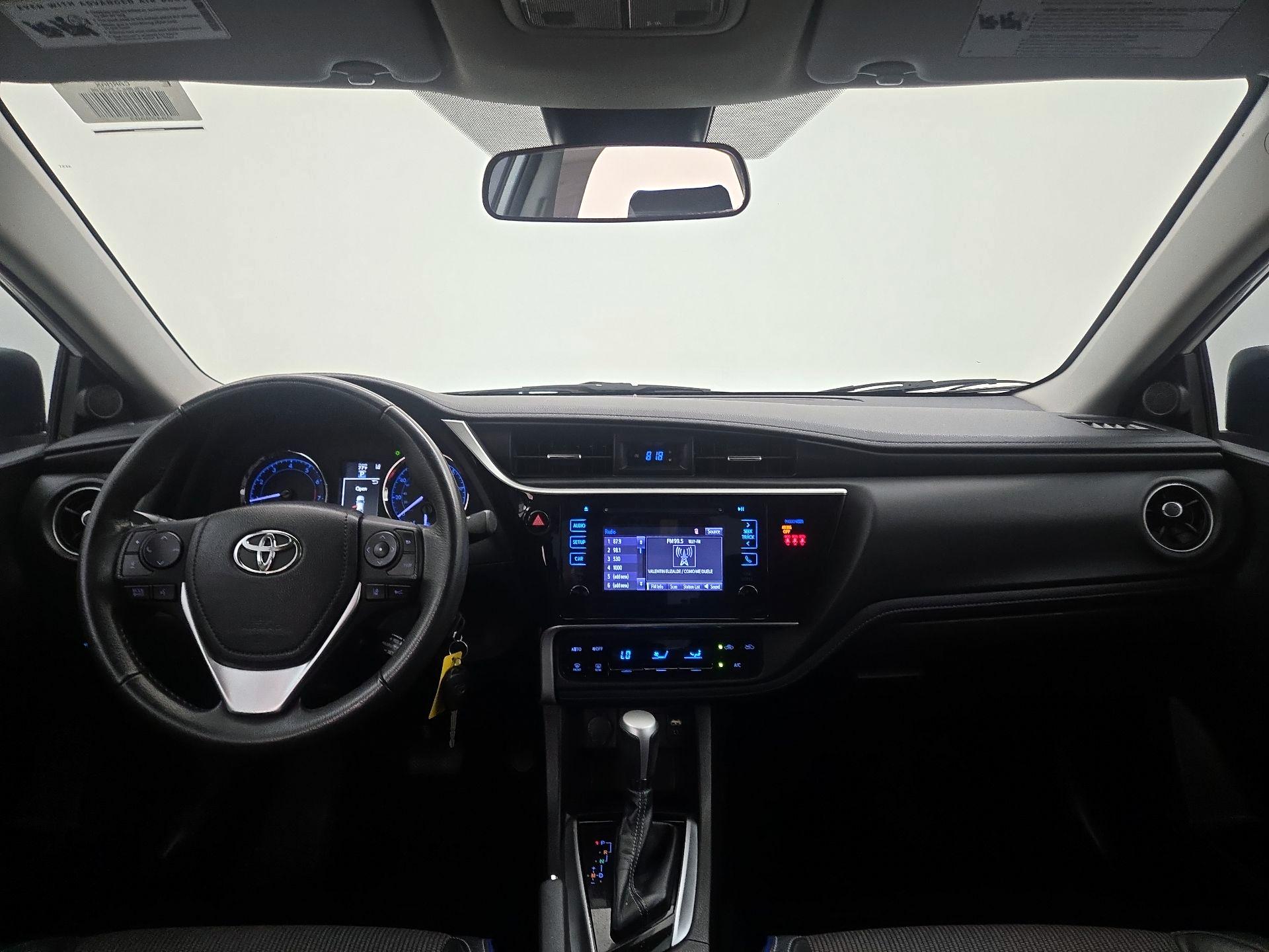 Thumbnail: 2018 Toyota Corolla - 9