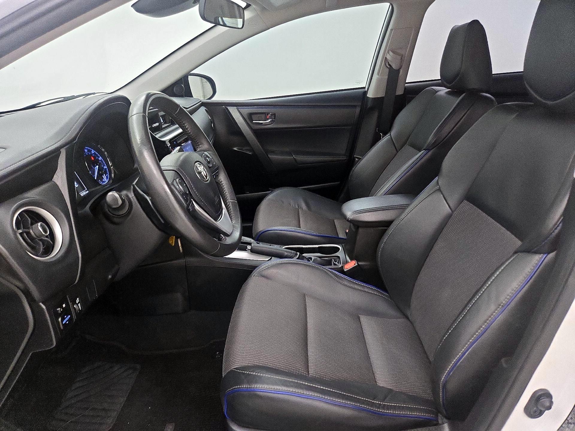 Thumbnail: 2018 Toyota Corolla - 11