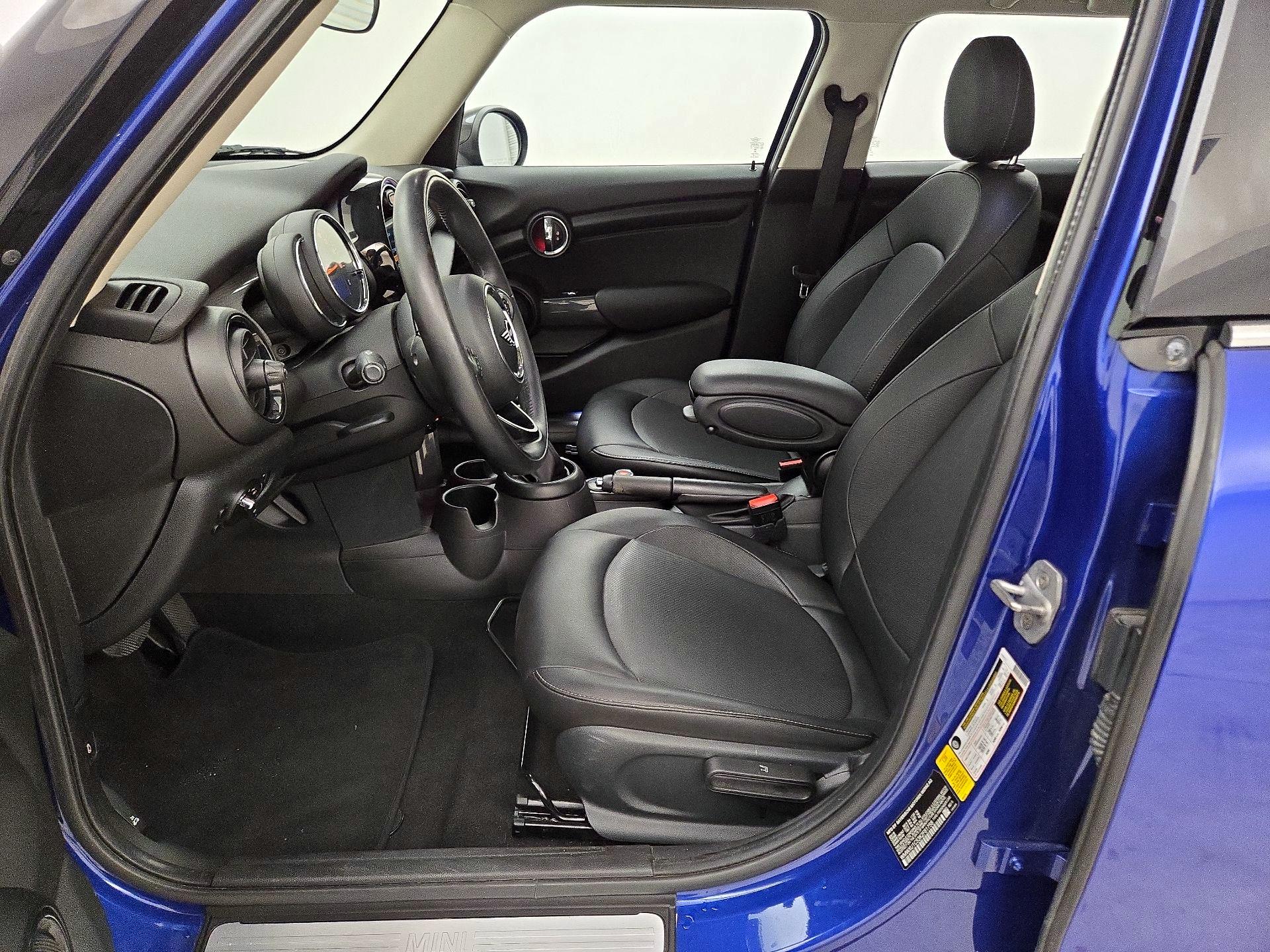 Thumbnail: 2019 MINI Cooper Hardtop - 11