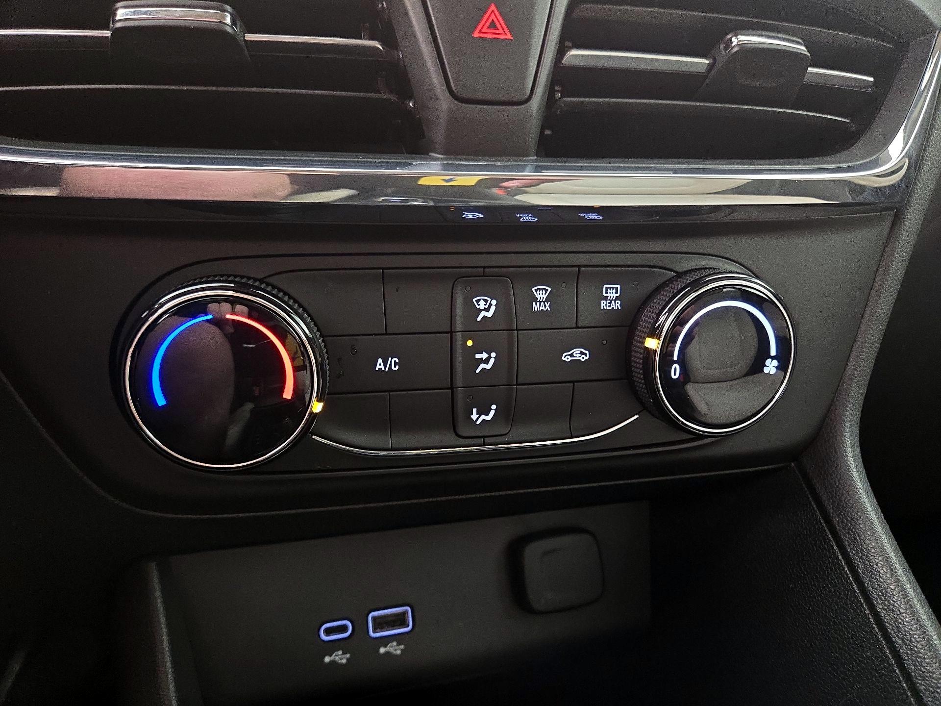 Thumbnail: 2025 Buick Encore GX - 16