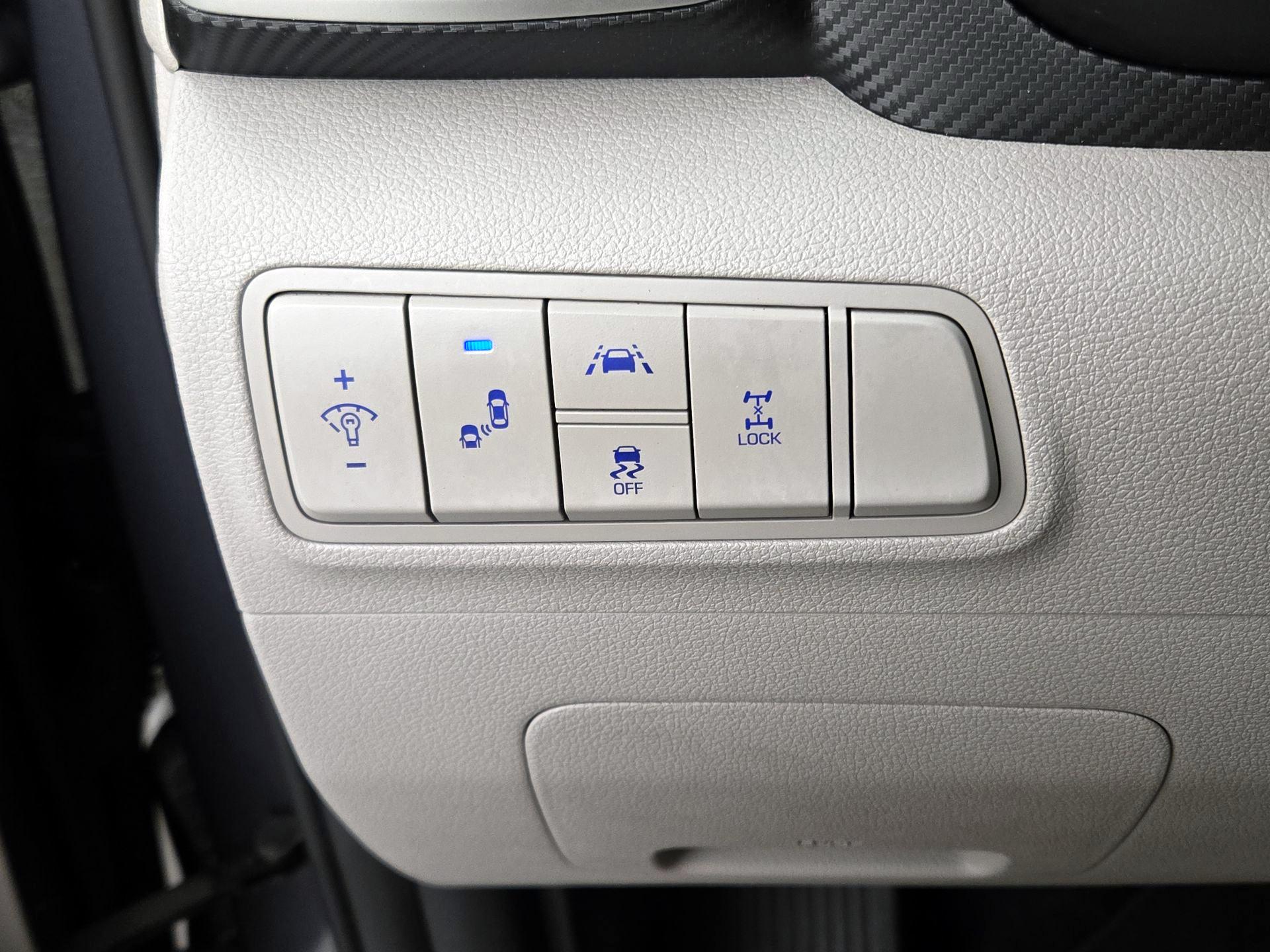 Thumbnail: 2019 Hyundai Tucson - 13