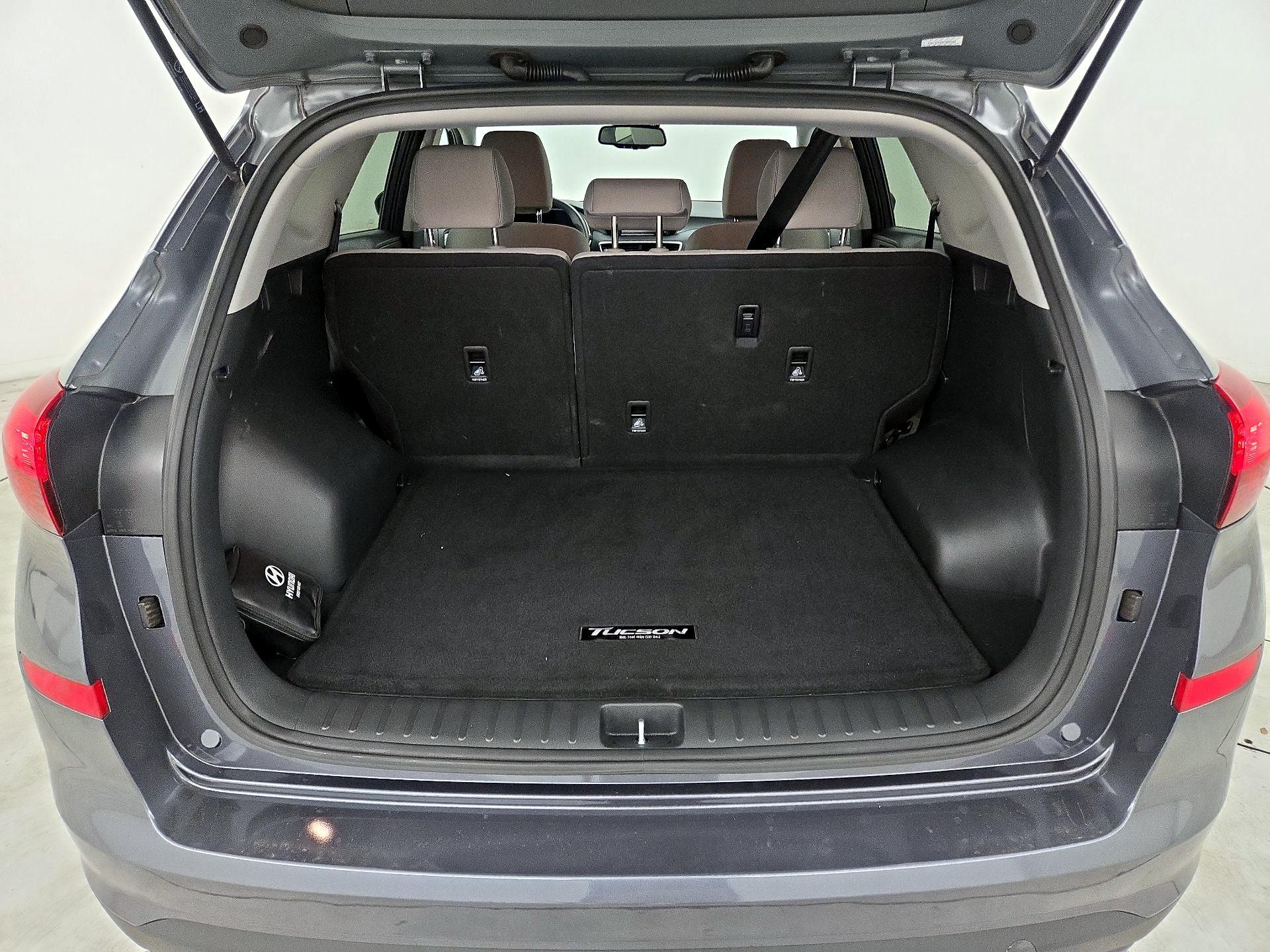 Thumbnail: 2019 Hyundai Tucson - 20