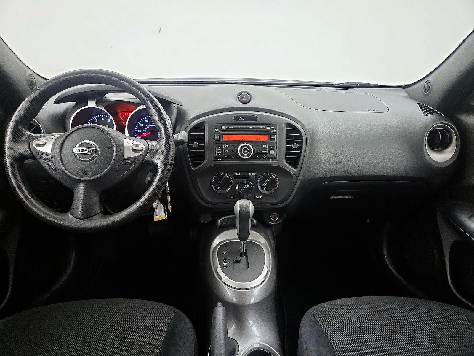 2014 Nissan JUKE S - Photo 10