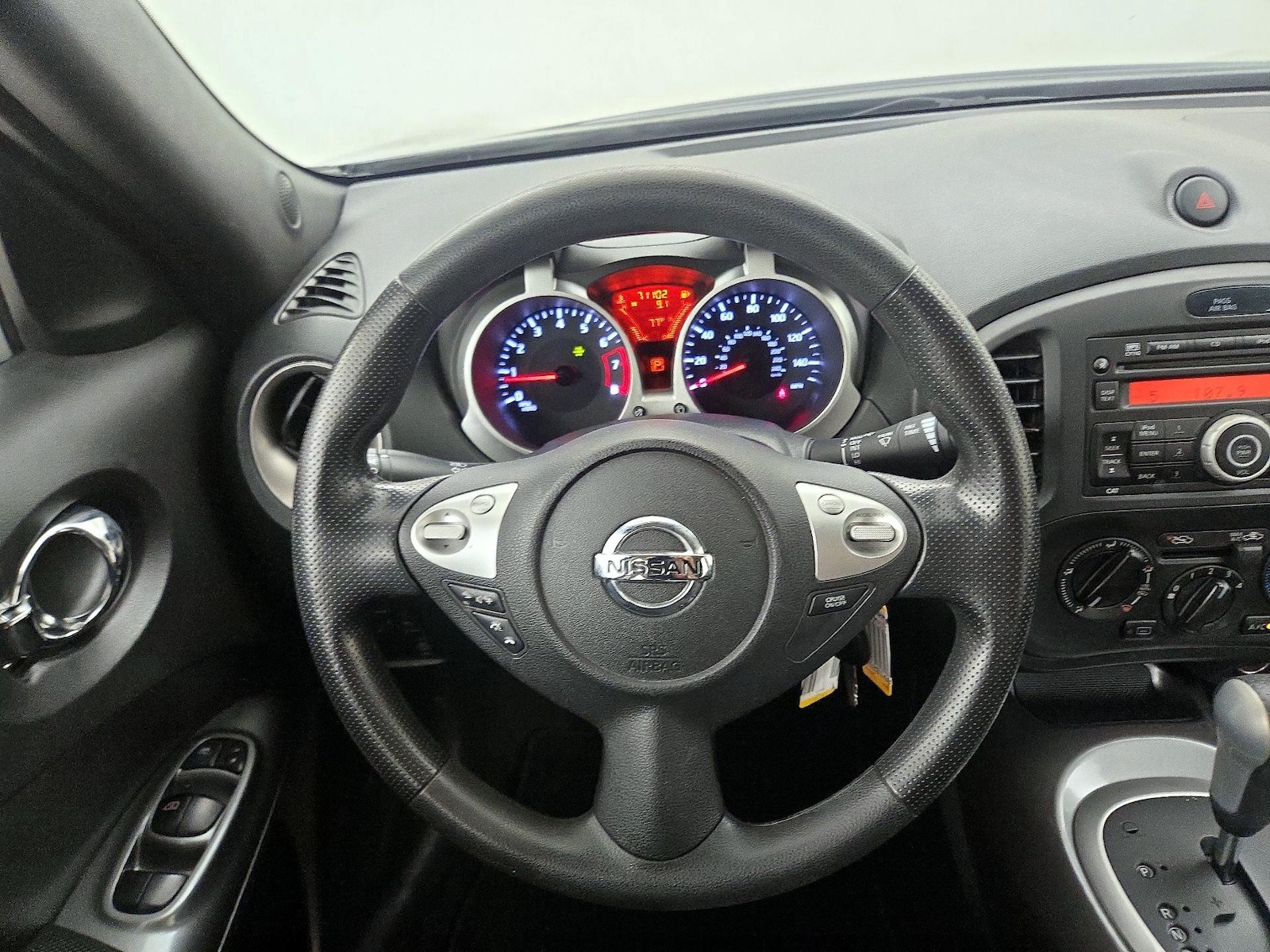 2014 Nissan JUKE S - Photo 11