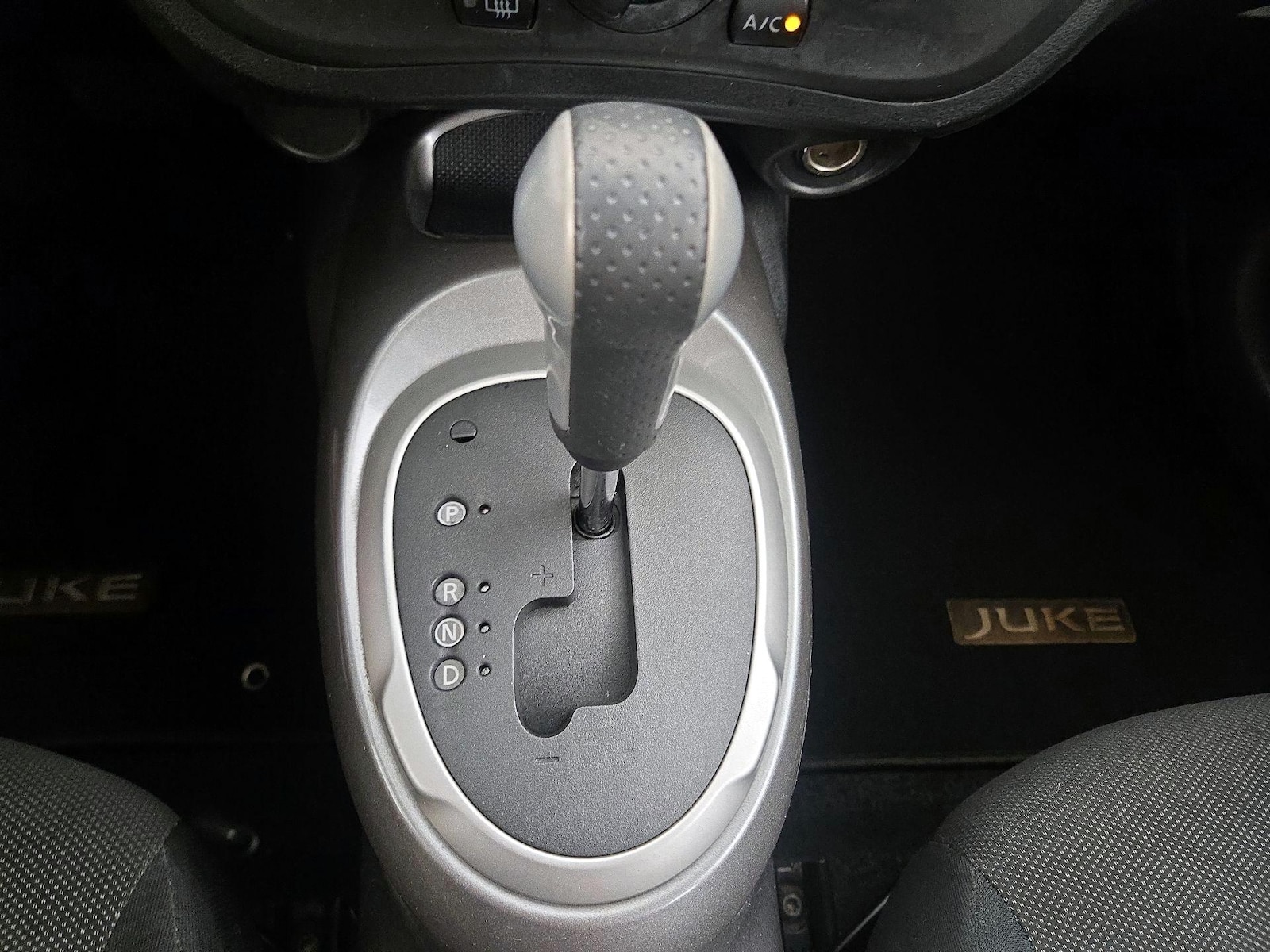 2014 Nissan JUKE S - Photo 17