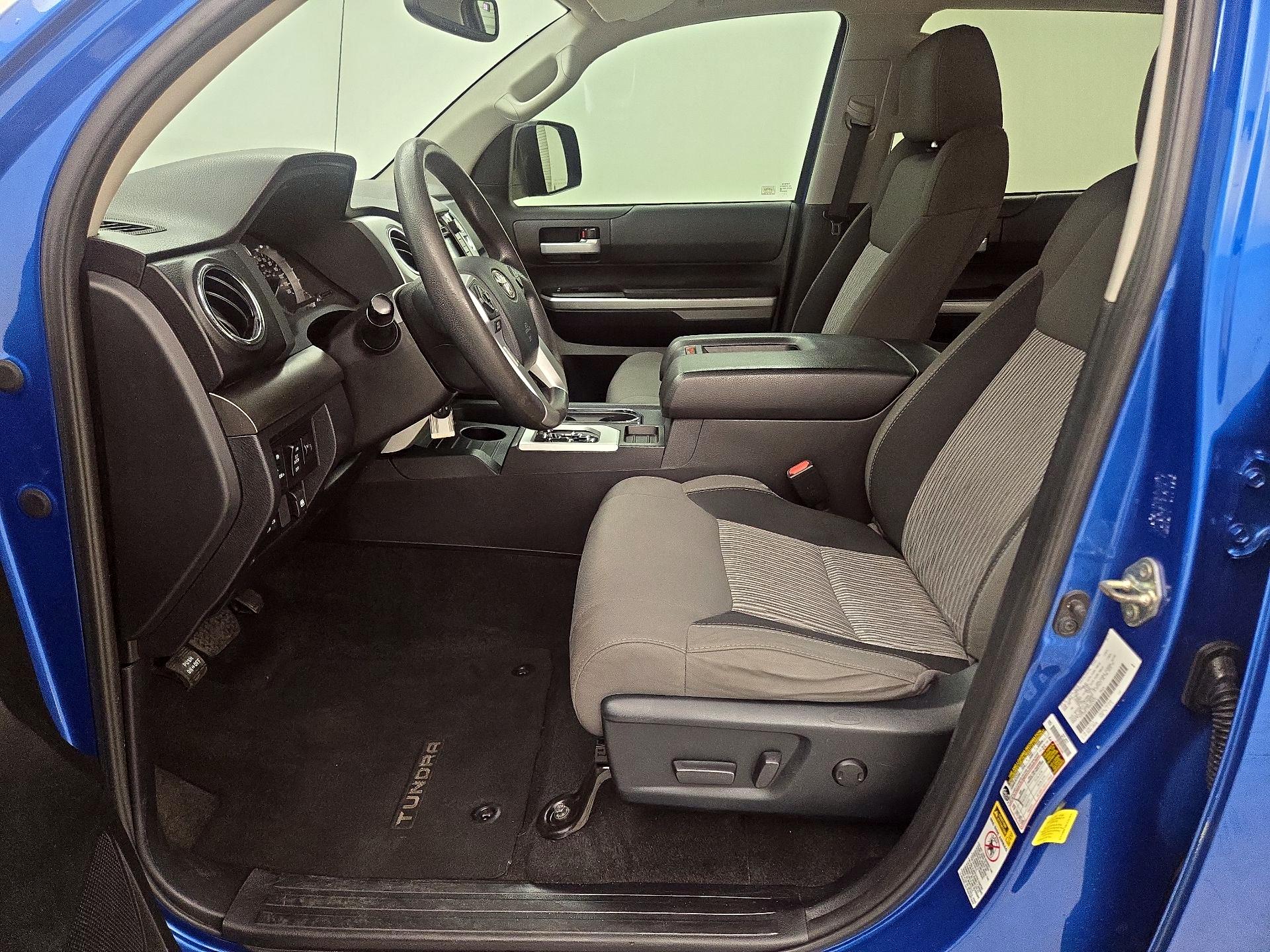 Thumbnail: 2017 Toyota Tundra - 11