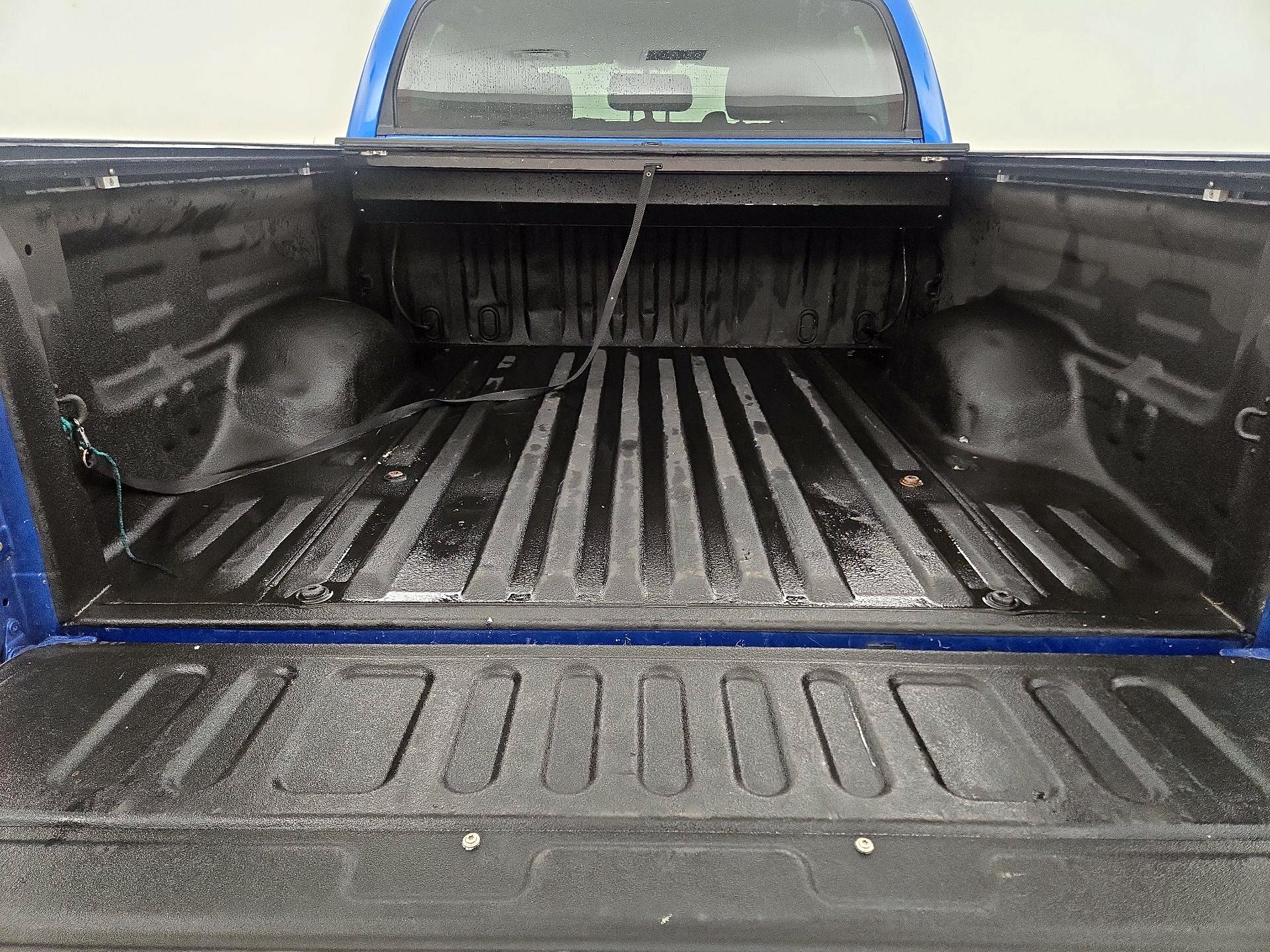 Thumbnail: 2017 Toyota Tundra - 20